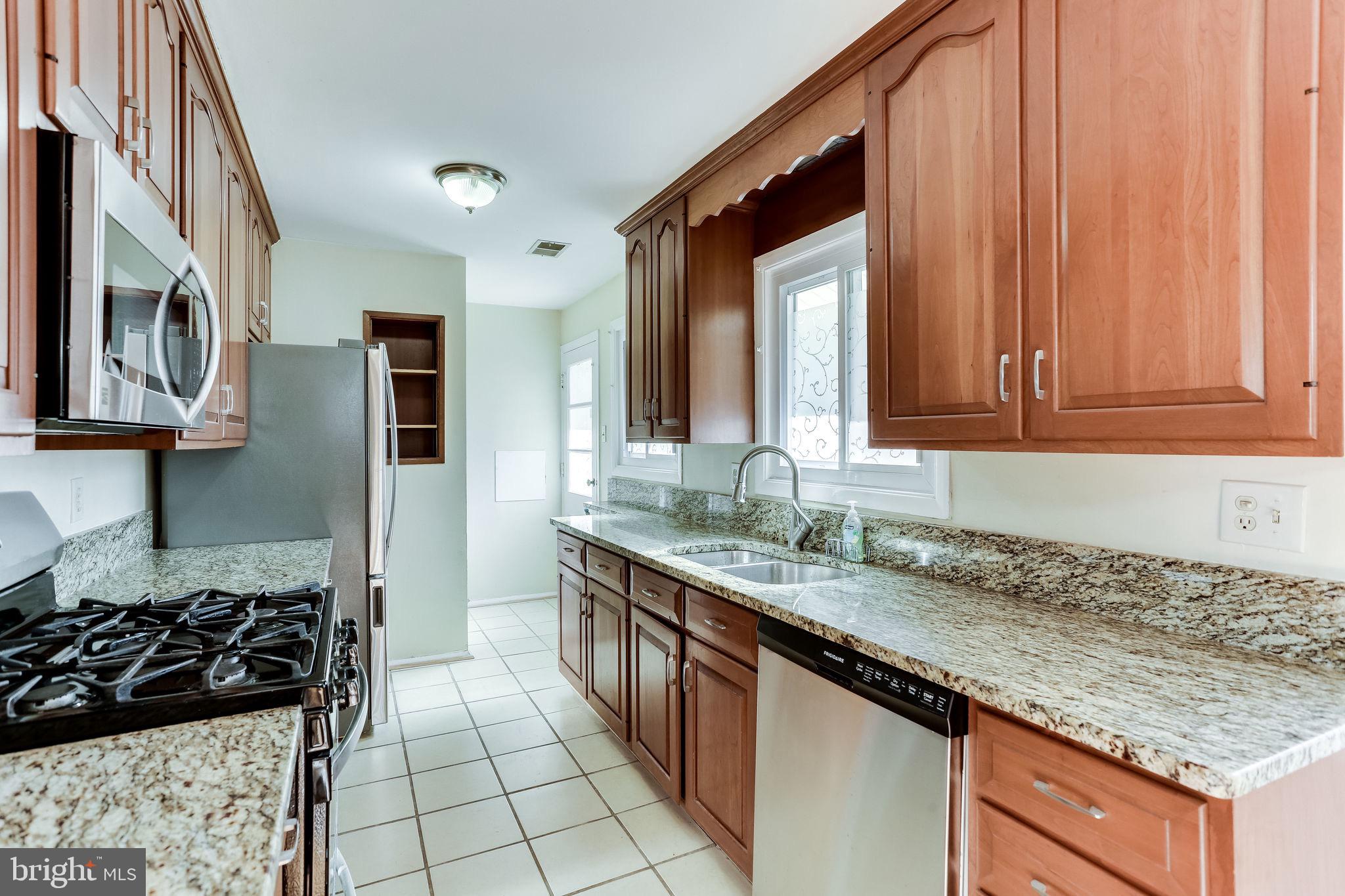 CHESTERBROOK GARDENS - Residential Lease