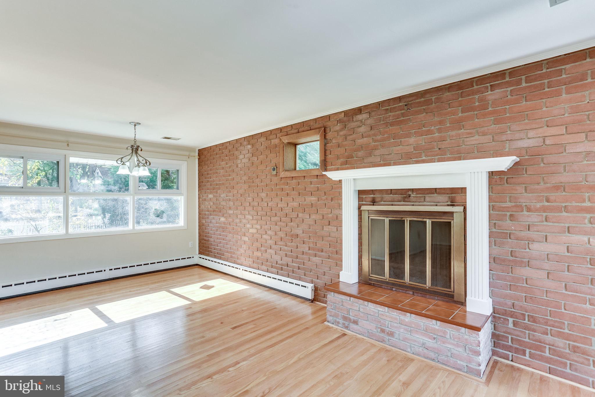 CHESTERBROOK GARDENS - Residential Lease