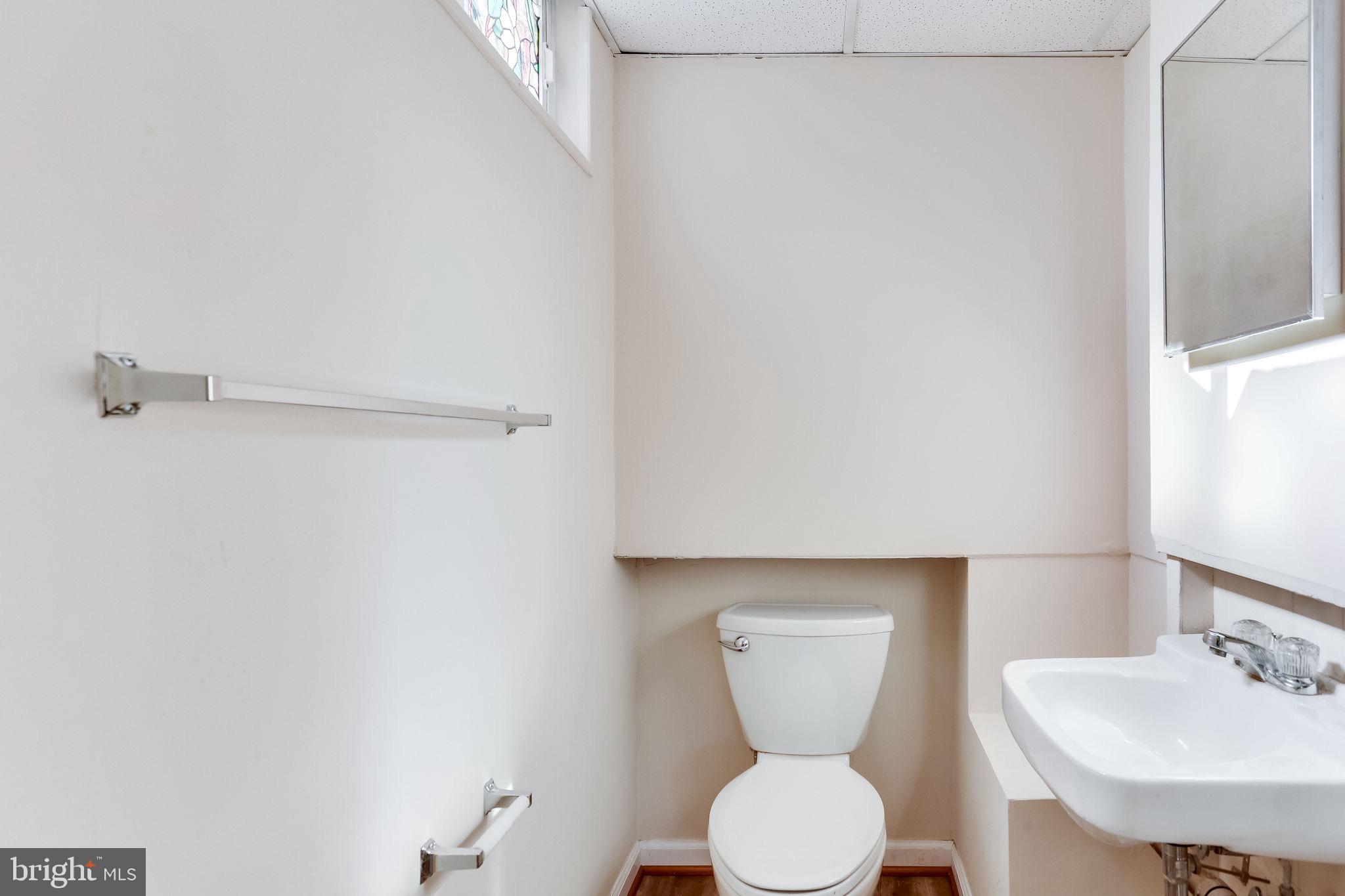 CHESTERBROOK GARDENS - Residential Lease