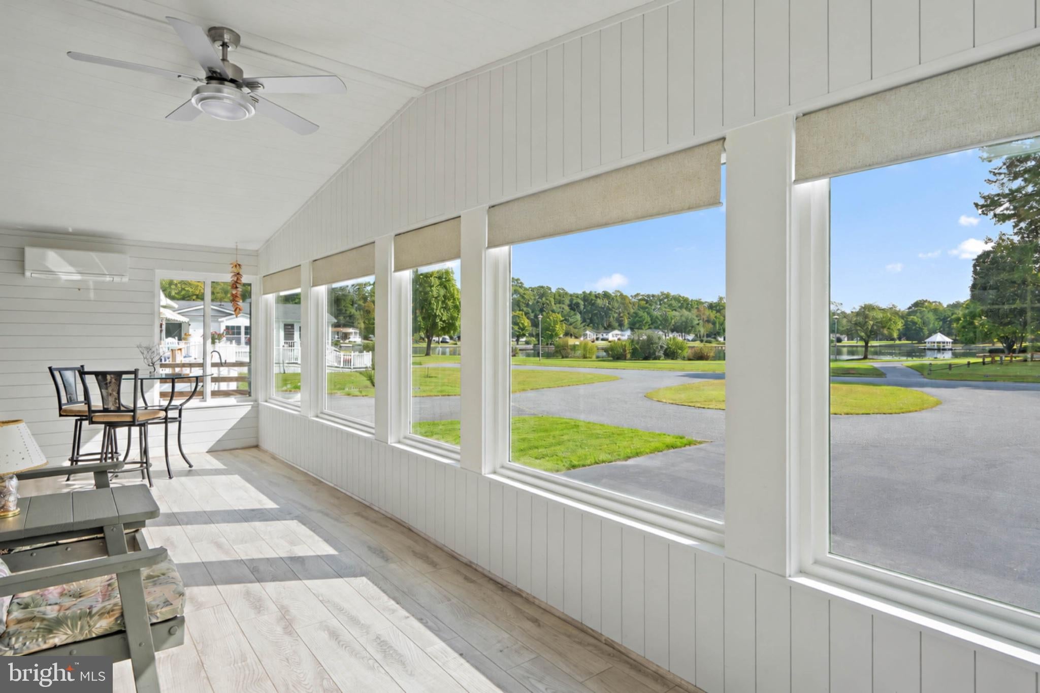 33334 LAKESHORE CIRCLE