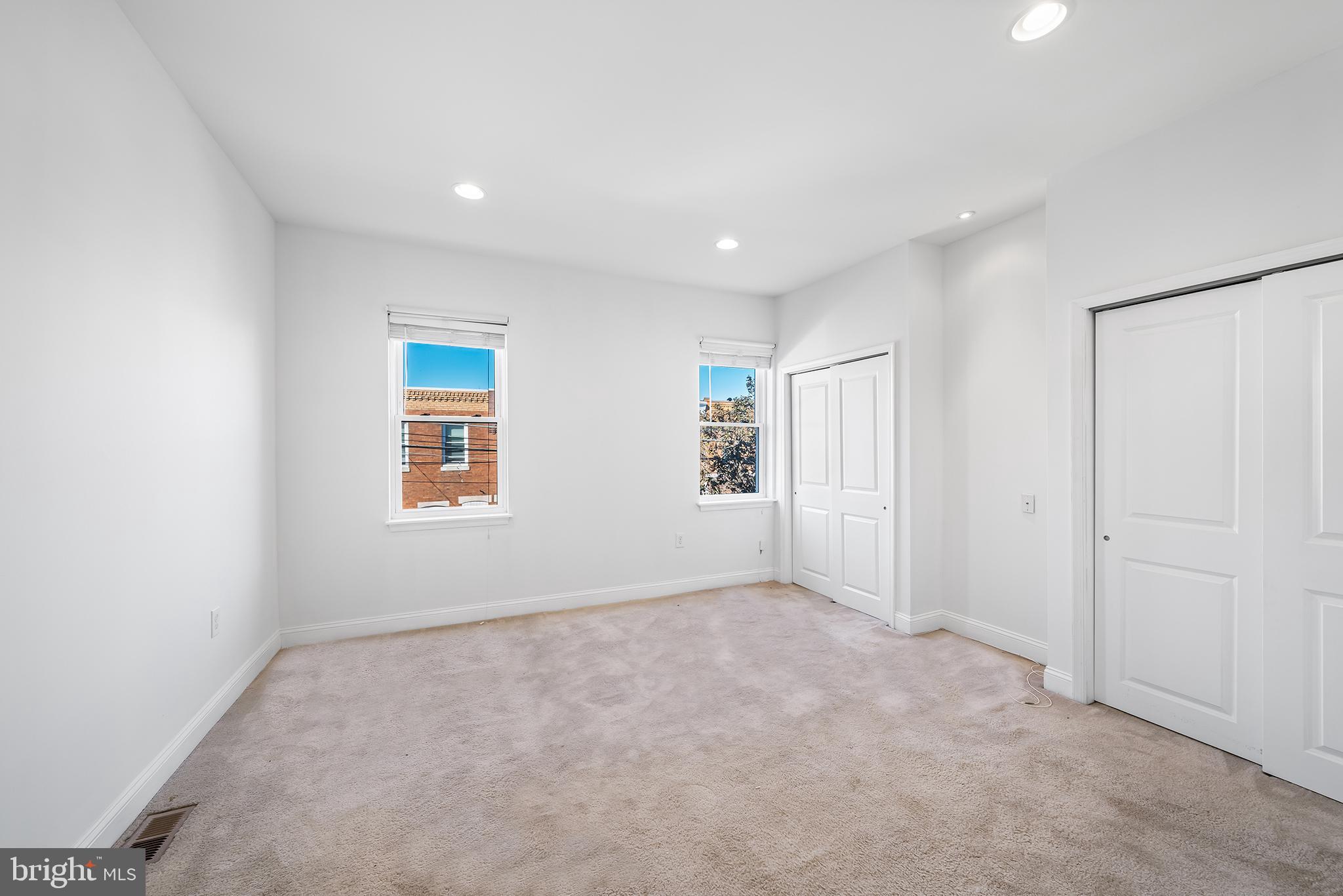 PORT RICHMOND - Residential