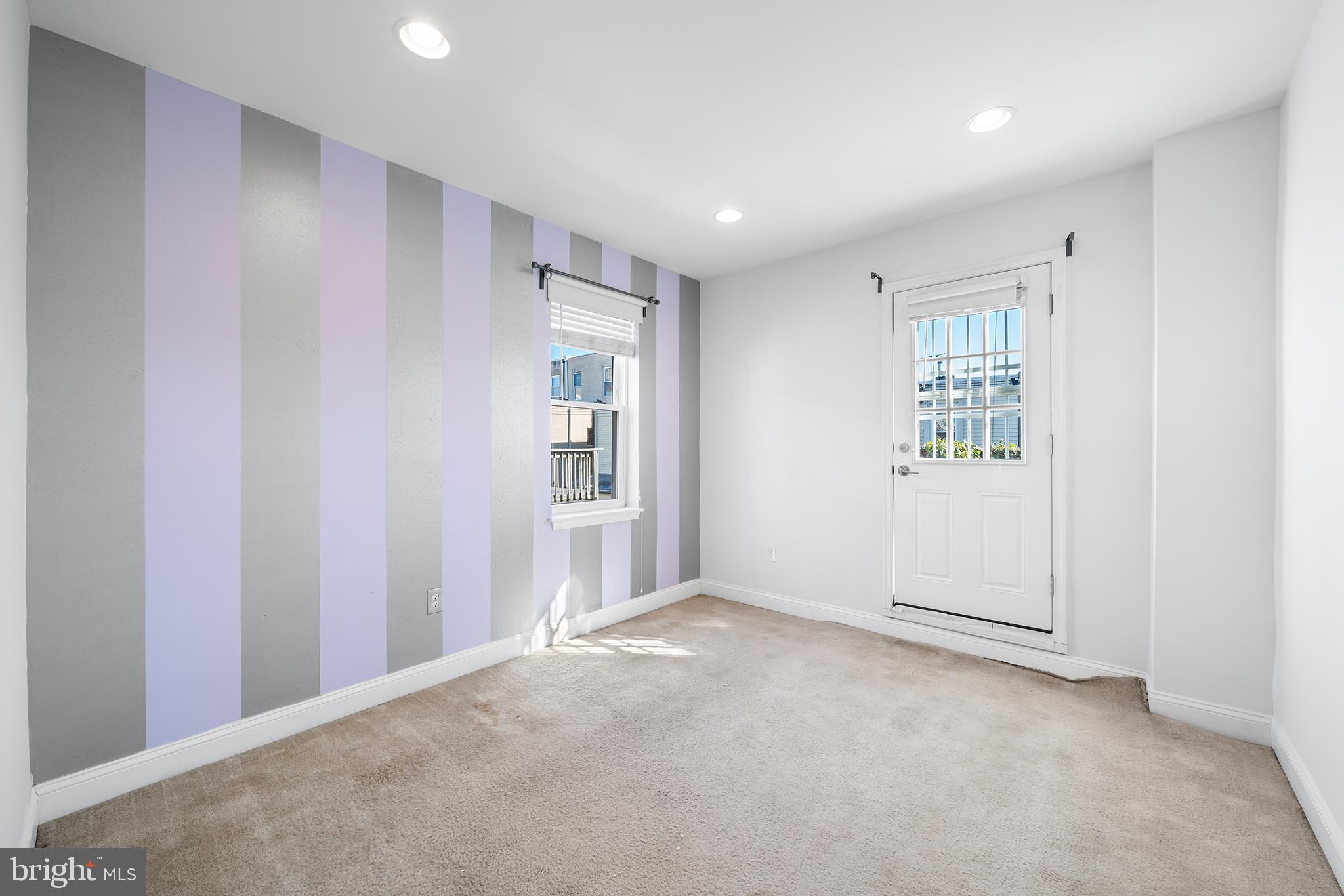 PORT RICHMOND - Residential