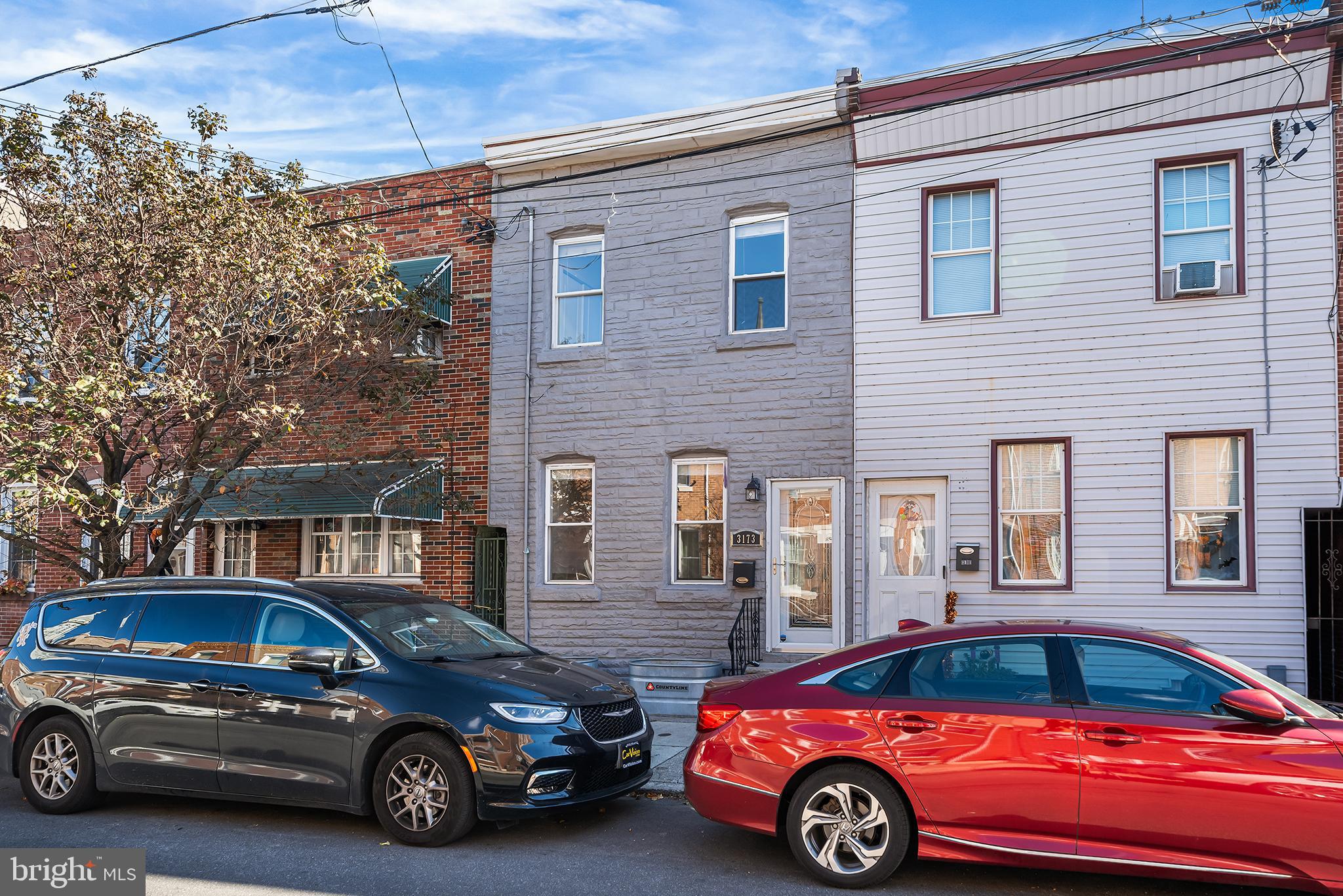 PORT RICHMOND - Residential