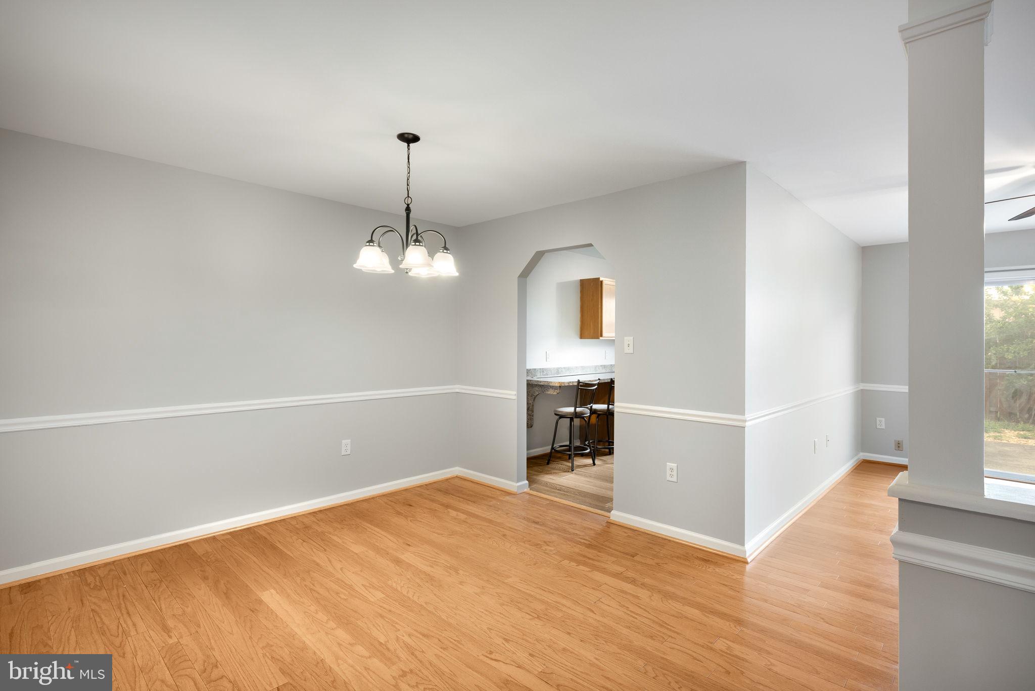 THE TOWNES OF RIDGEWAY - Residential