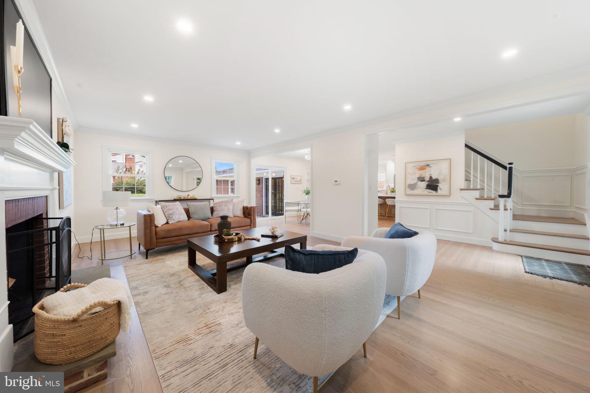 1101 WEBSTER DRIVE