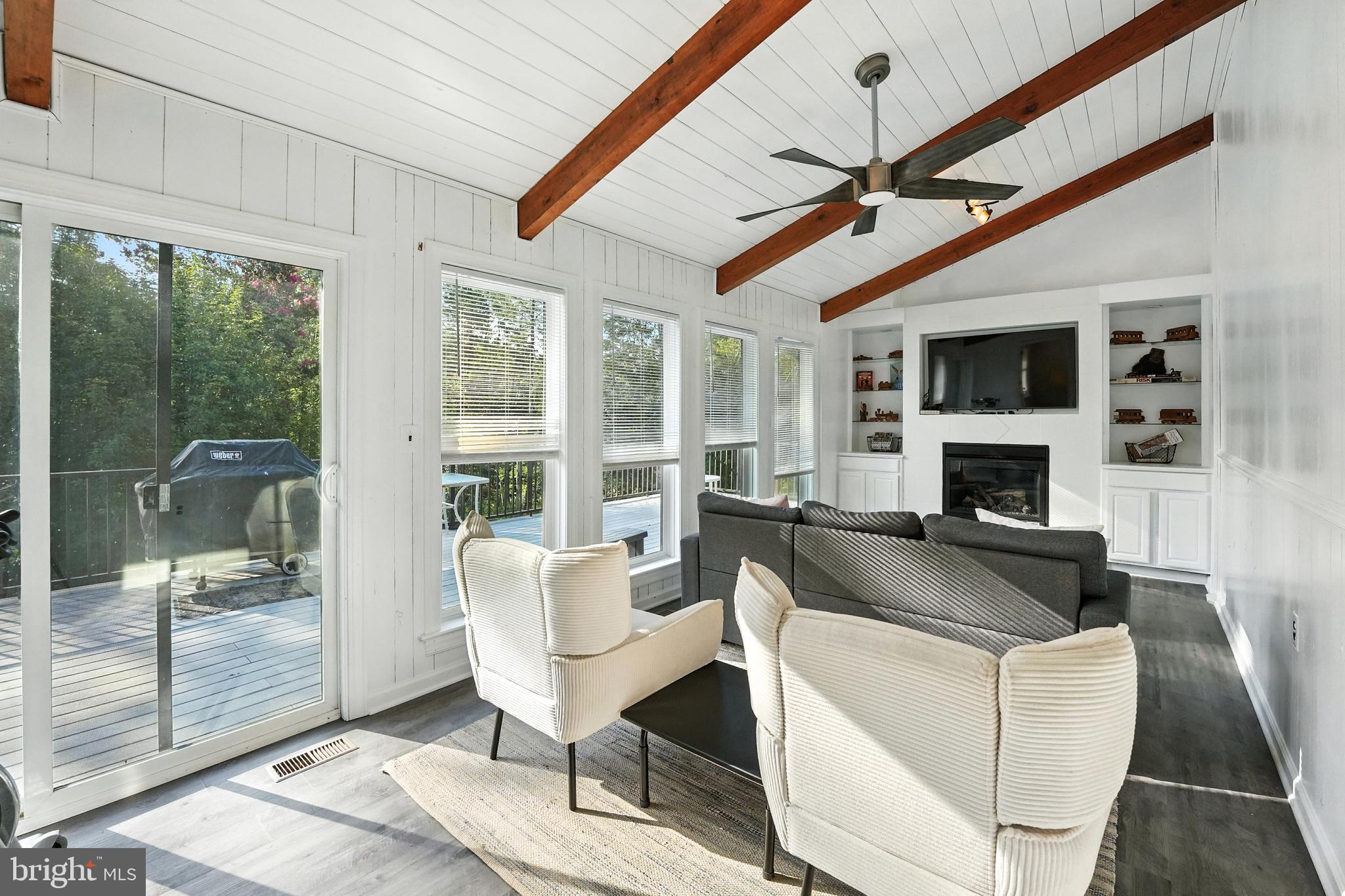 BEAR TREE COVE - Residential