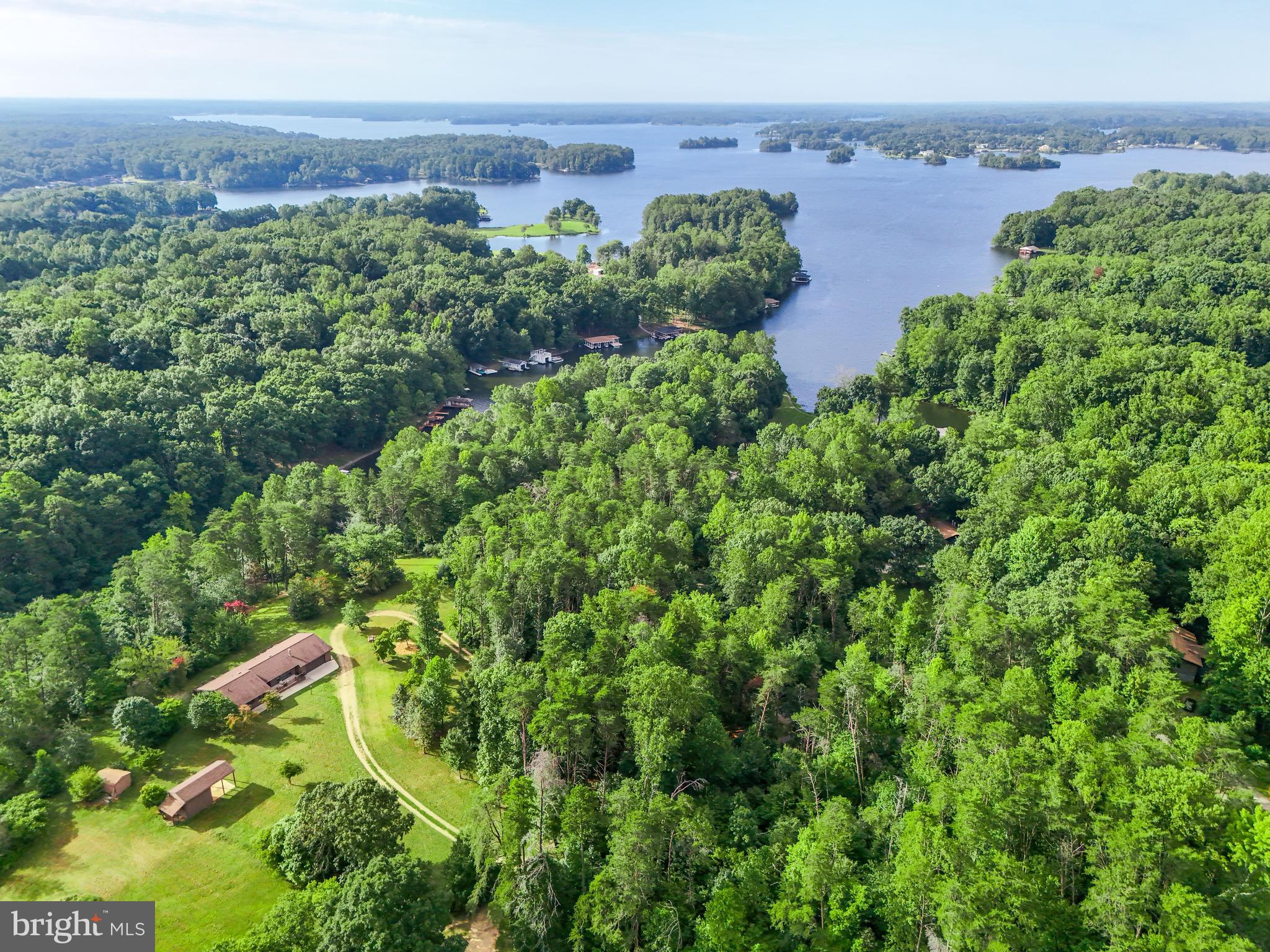 BEAR TREE COVE - Residential