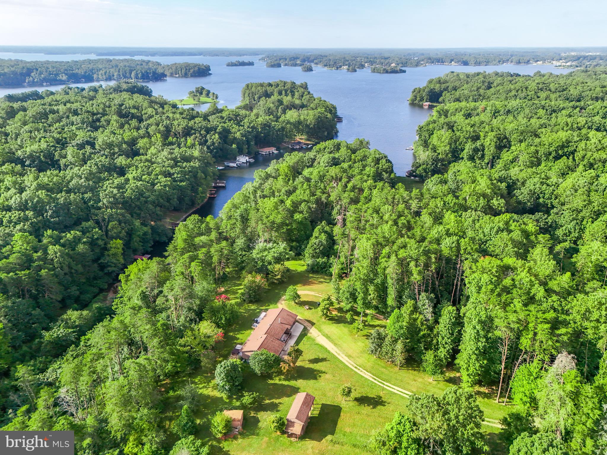 BEAR TREE COVE - Residential