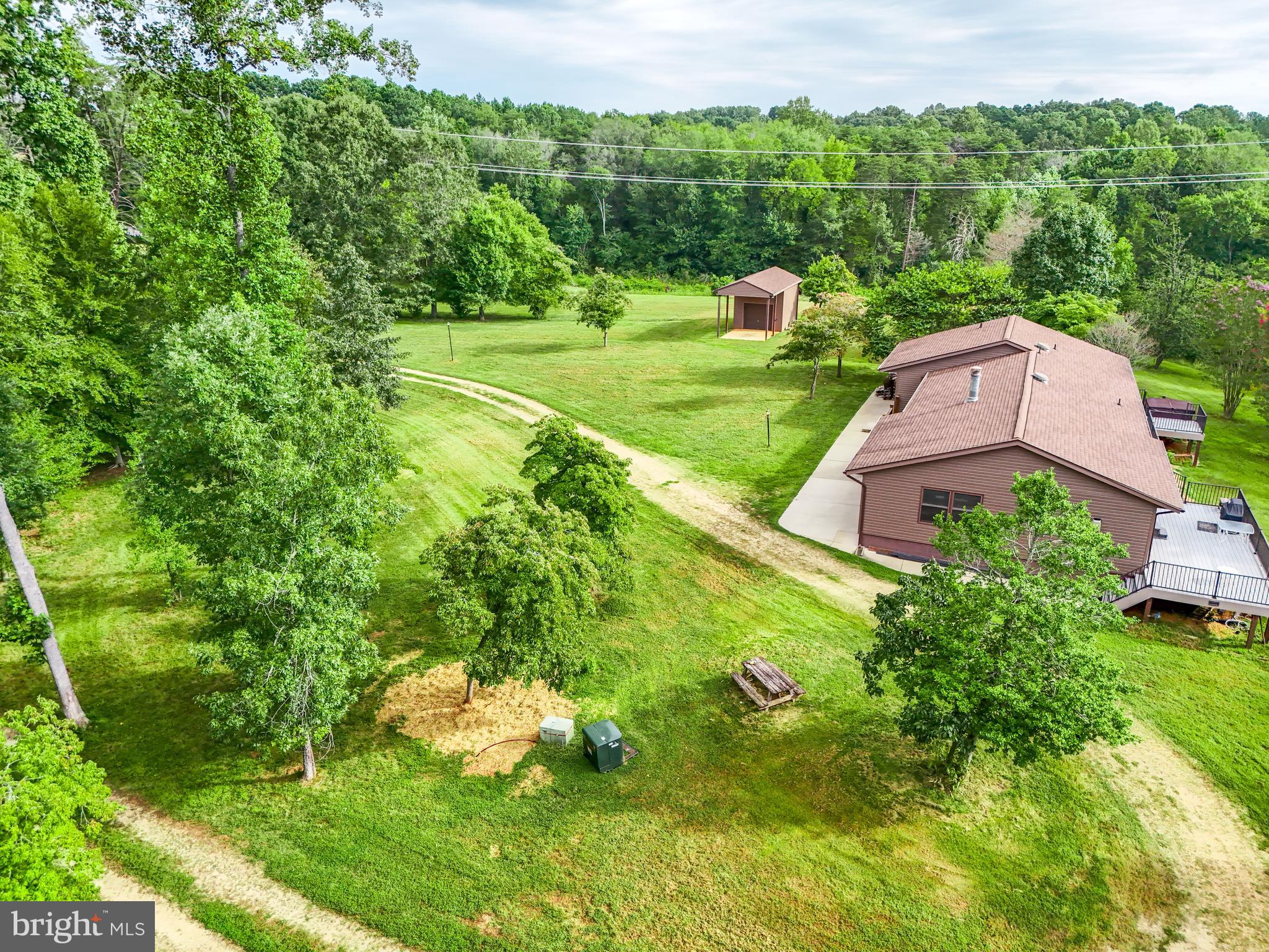 BEAR TREE COVE - Residential