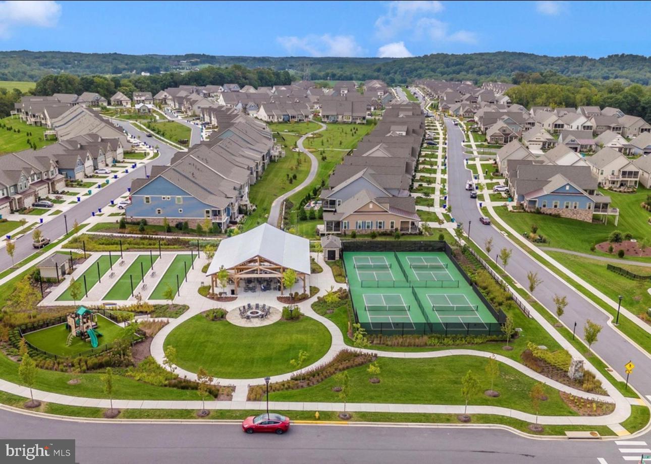 URBANA - Residential