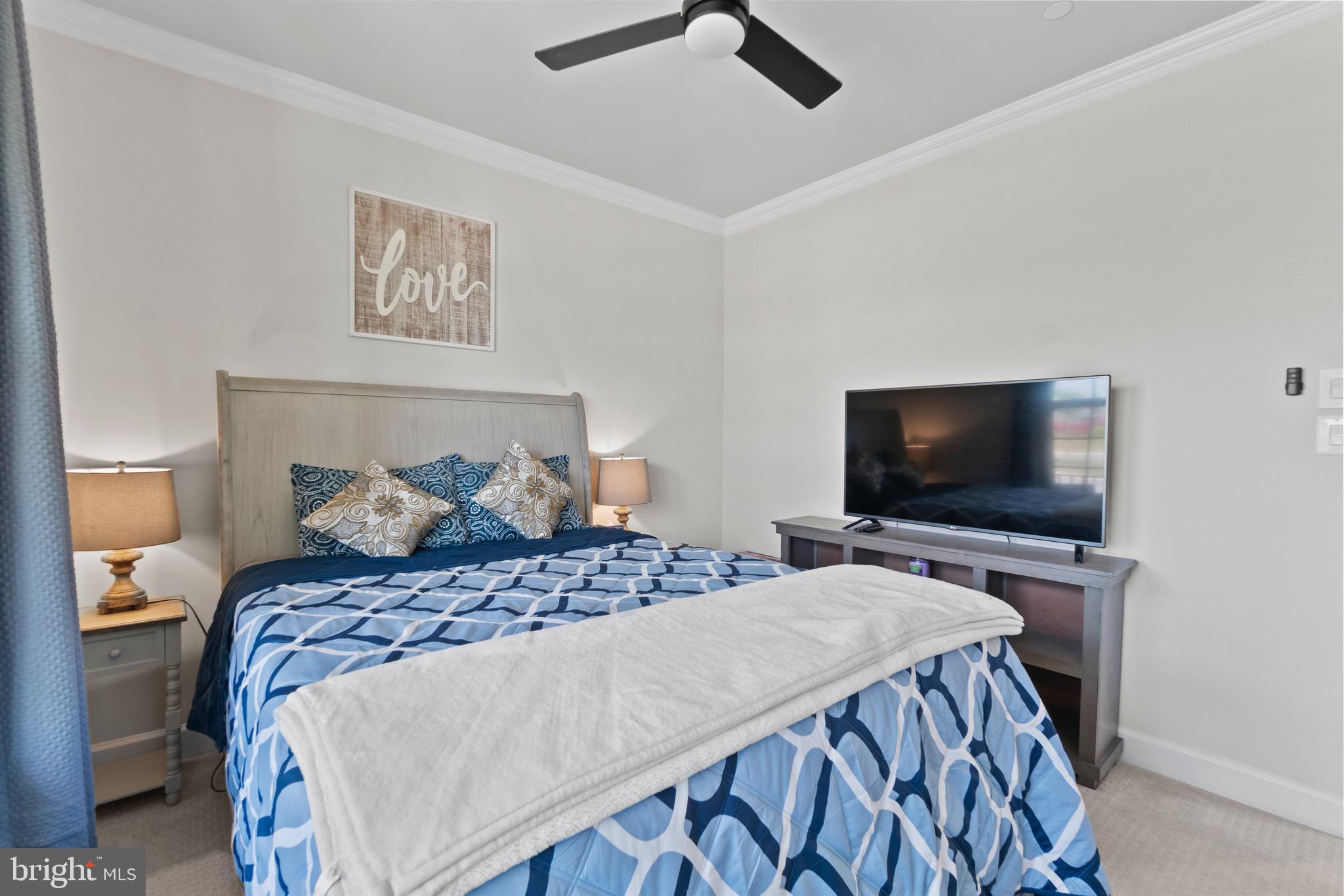 URBANA - Residential