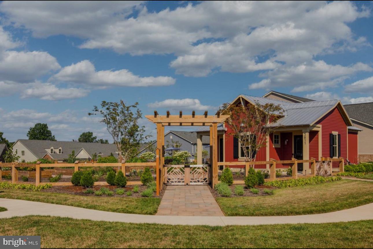 URBANA - Residential