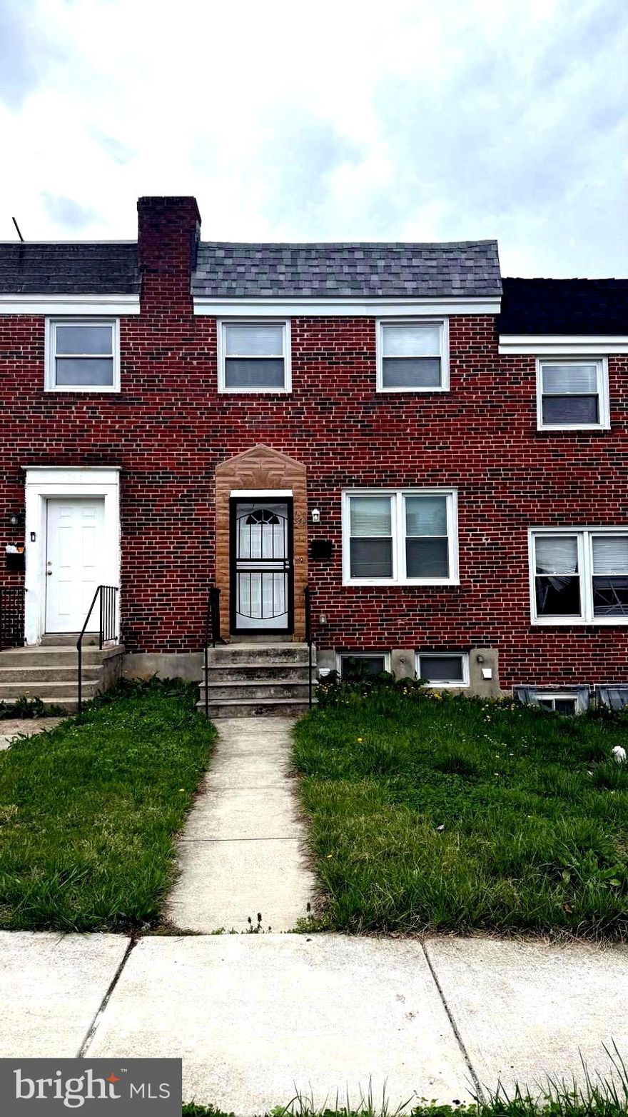 Welcome to 4343 Roberton Ave — a fully renovated 3-bed, 1.5-bath Baltimore home perfect for first-time buyers seeking style, comfort, and value. Freshly updated throughout, this home features bright living spaces, upgraded finishes, and a surprisingly functional lower-level kitchen that maximizes the main floor’s open feel while offering an efficient cooking and entertaining setup. With modern touches, a finished basement bonus area, and close proximity to city amenities, parks, schools, and commuter routes, this move-in-ready property delivers convenience, practicality, and affordability for your next chapter in homeownership.