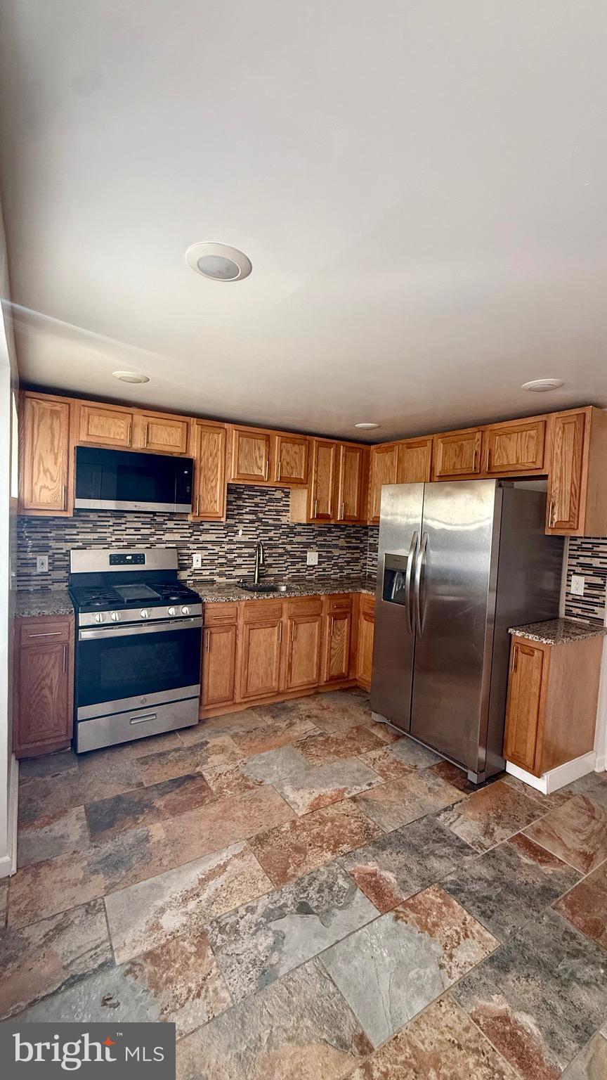 PARKSIDE - Residential