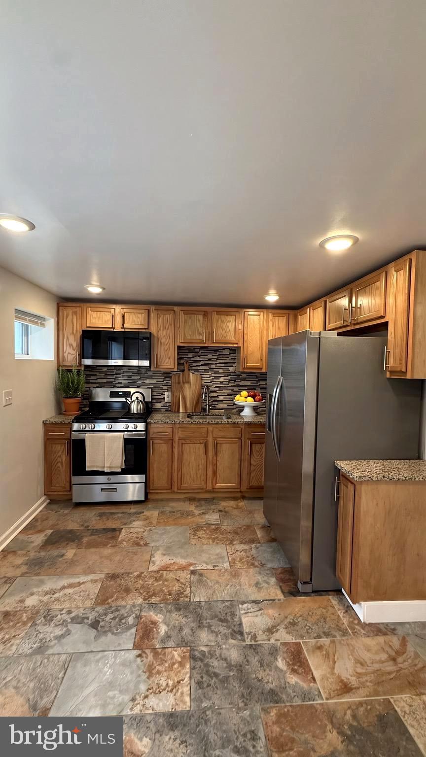 PARKSIDE - Residential