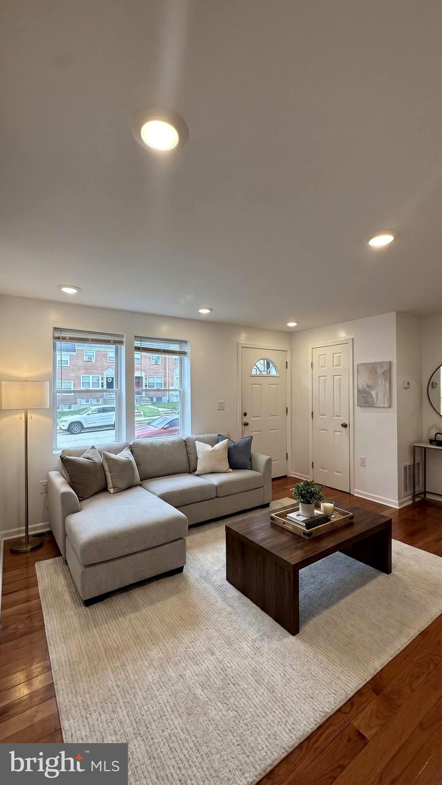 PARKSIDE - Residential