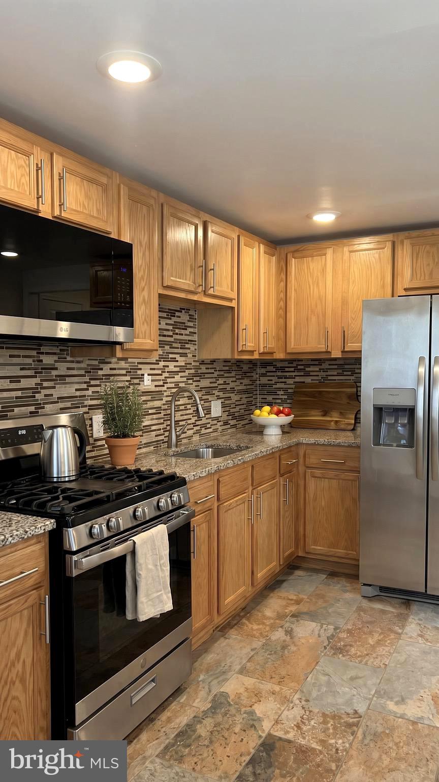 PARKSIDE - Residential