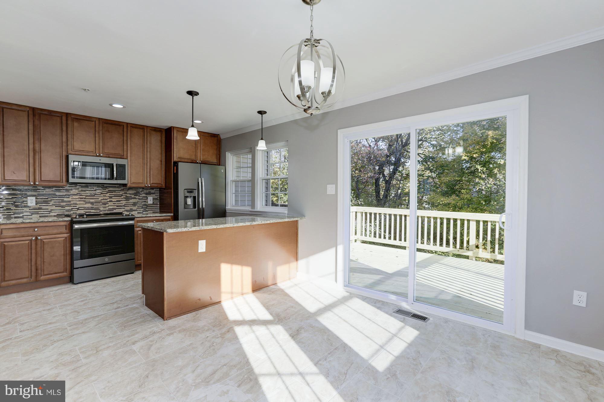 THE MEADOWS OF MANOR FARMS - Residential