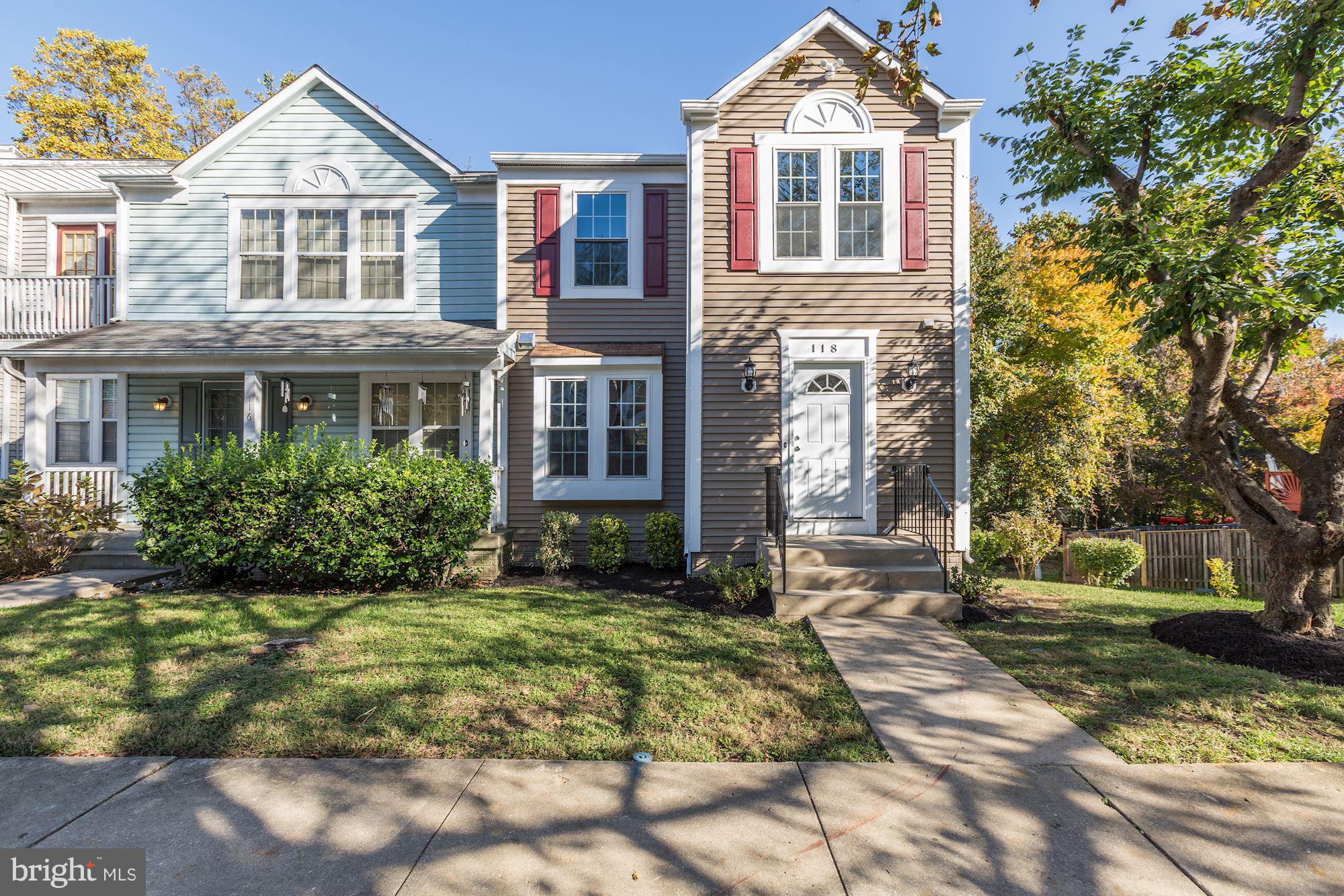 THE MEADOWS OF MANOR FARMS - Residential