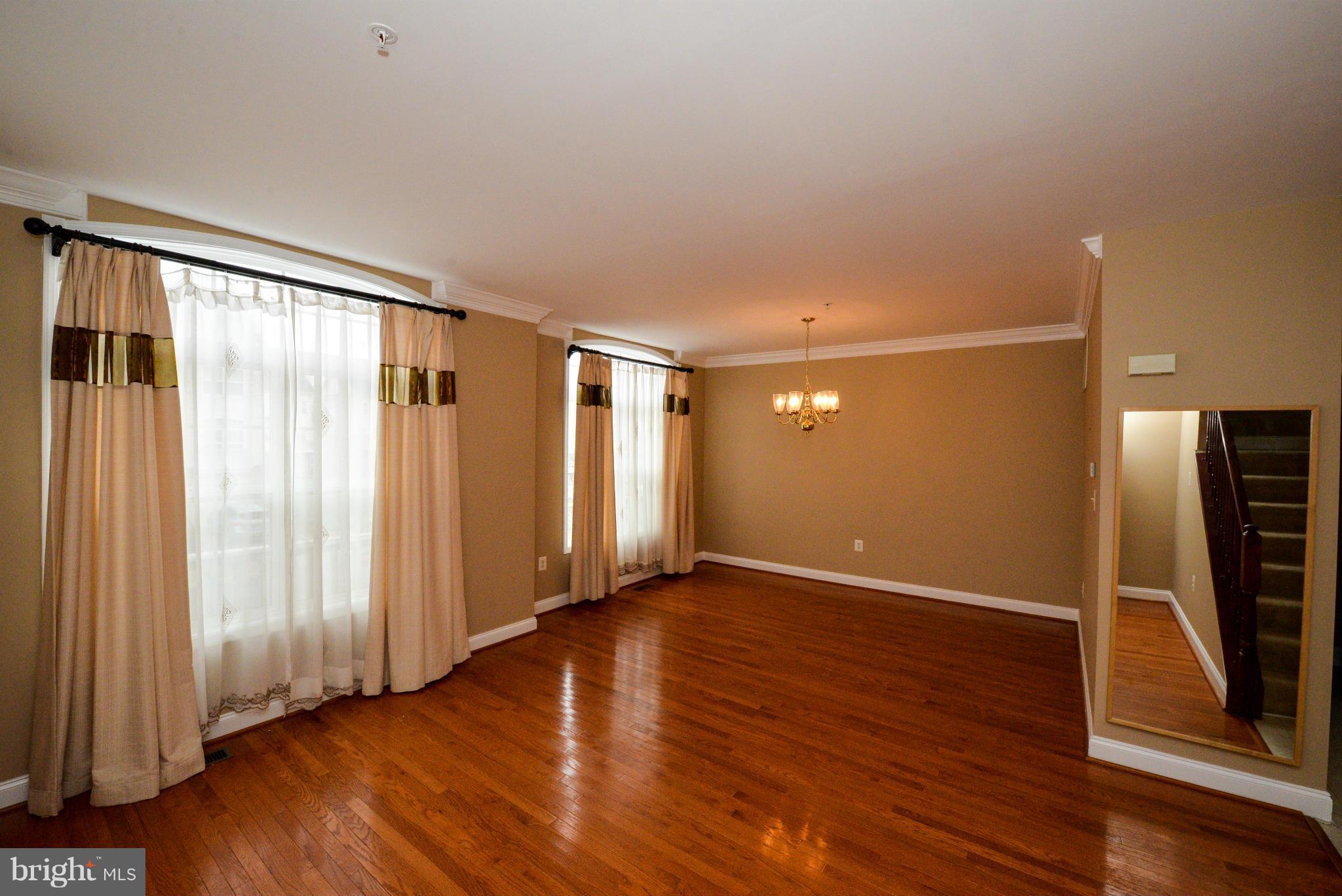 BRUNTON - Residential