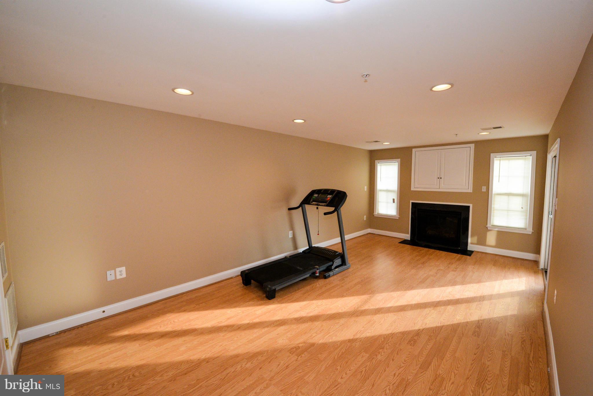 BRUNTON - Residential