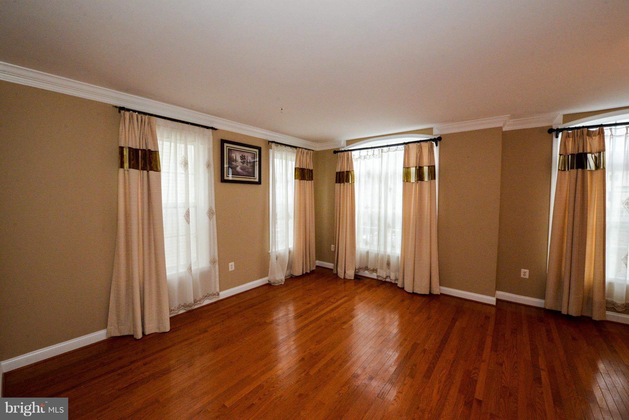 BRUNTON - Residential