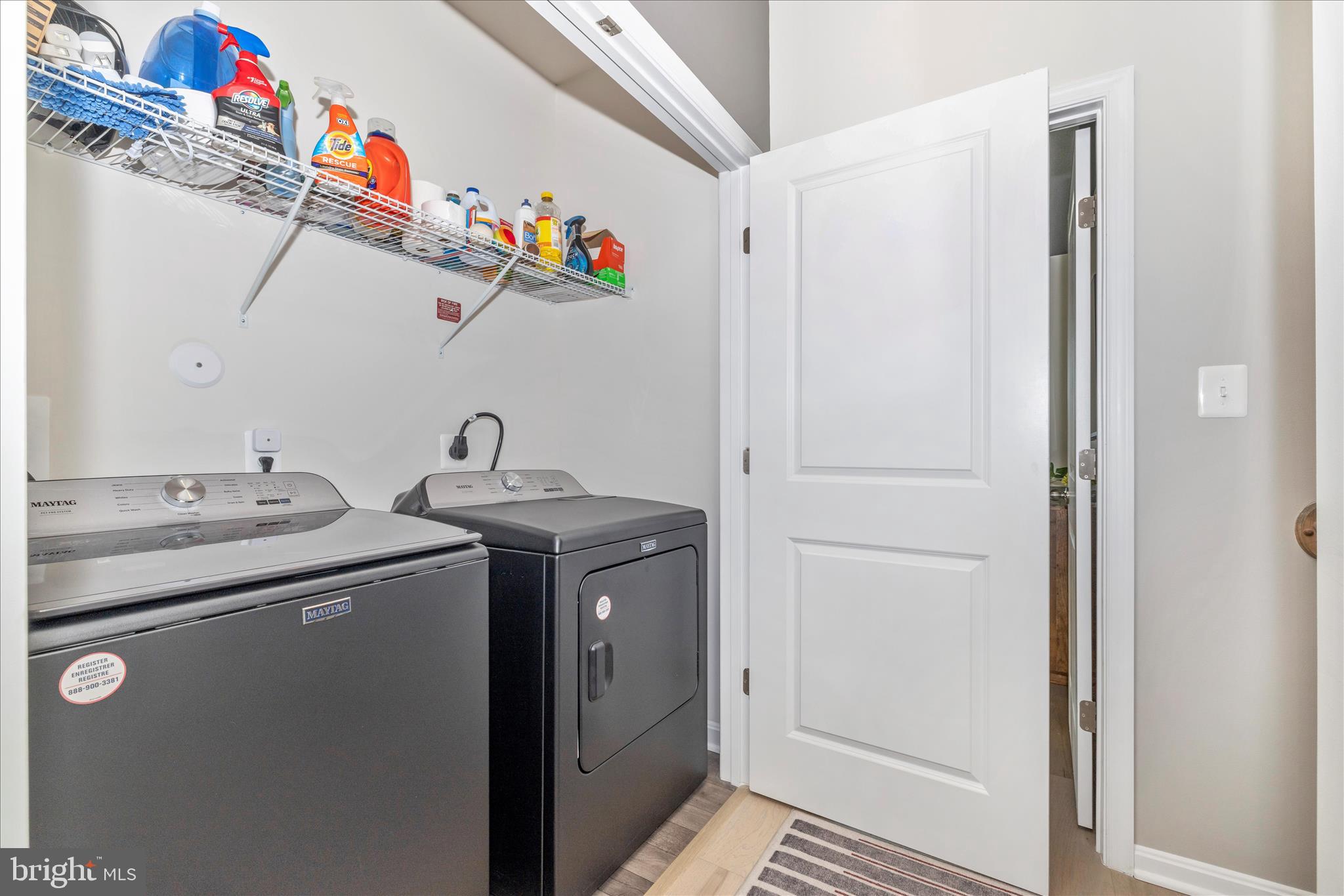 TOWNS AT MARKET COMMONS - Residential