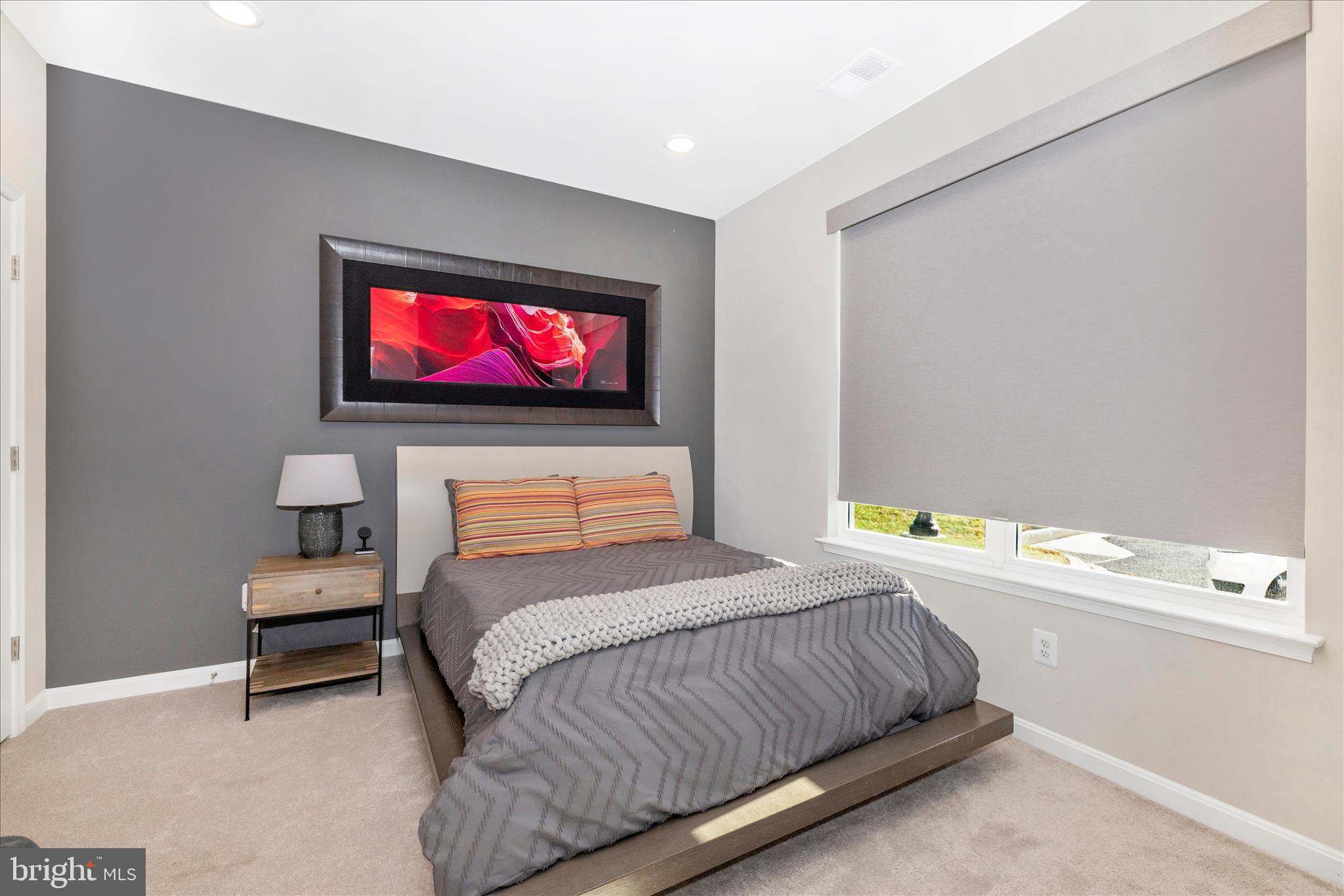 TOWNS AT MARKET COMMONS - Residential