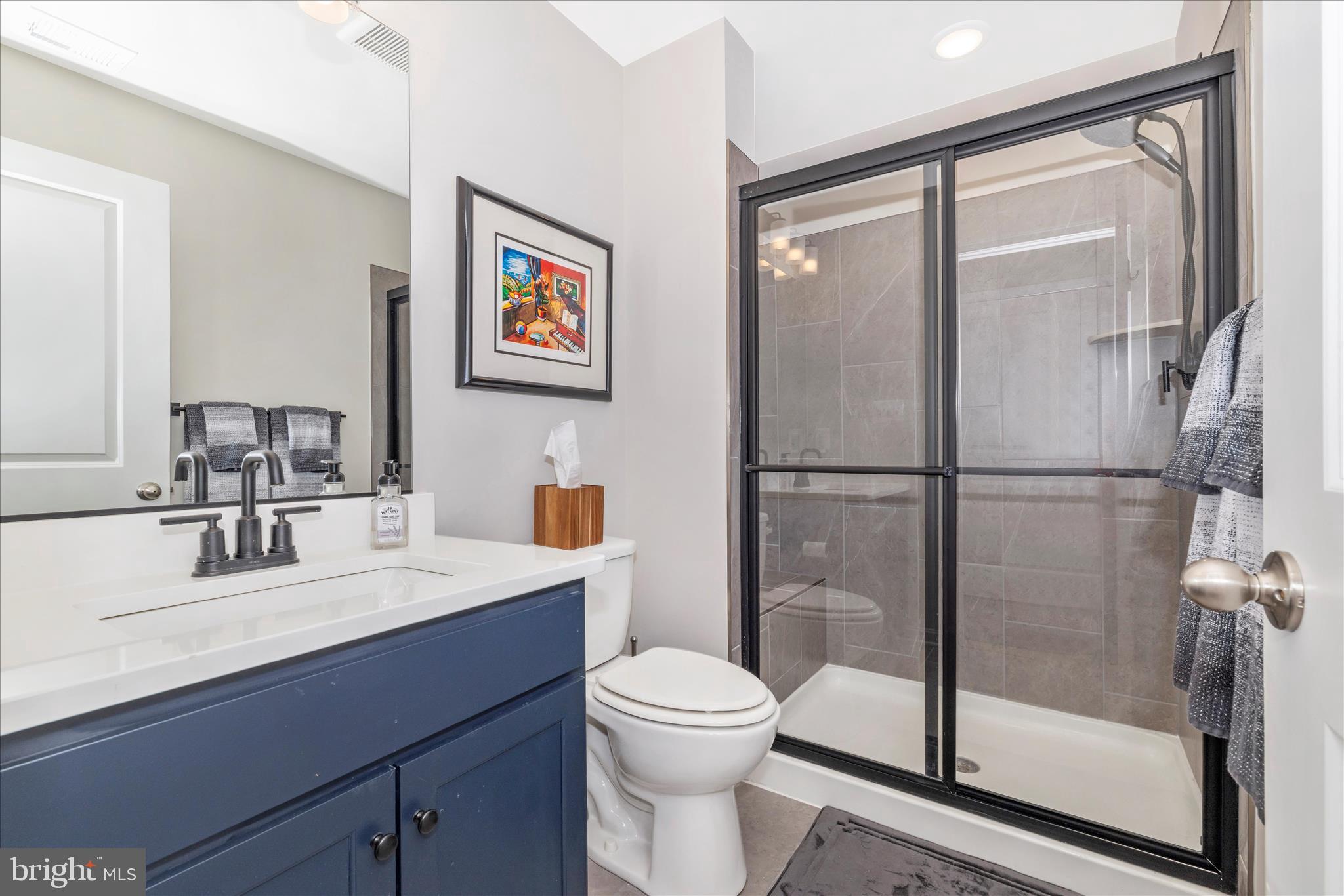 TOWNS AT MARKET COMMONS - Residential