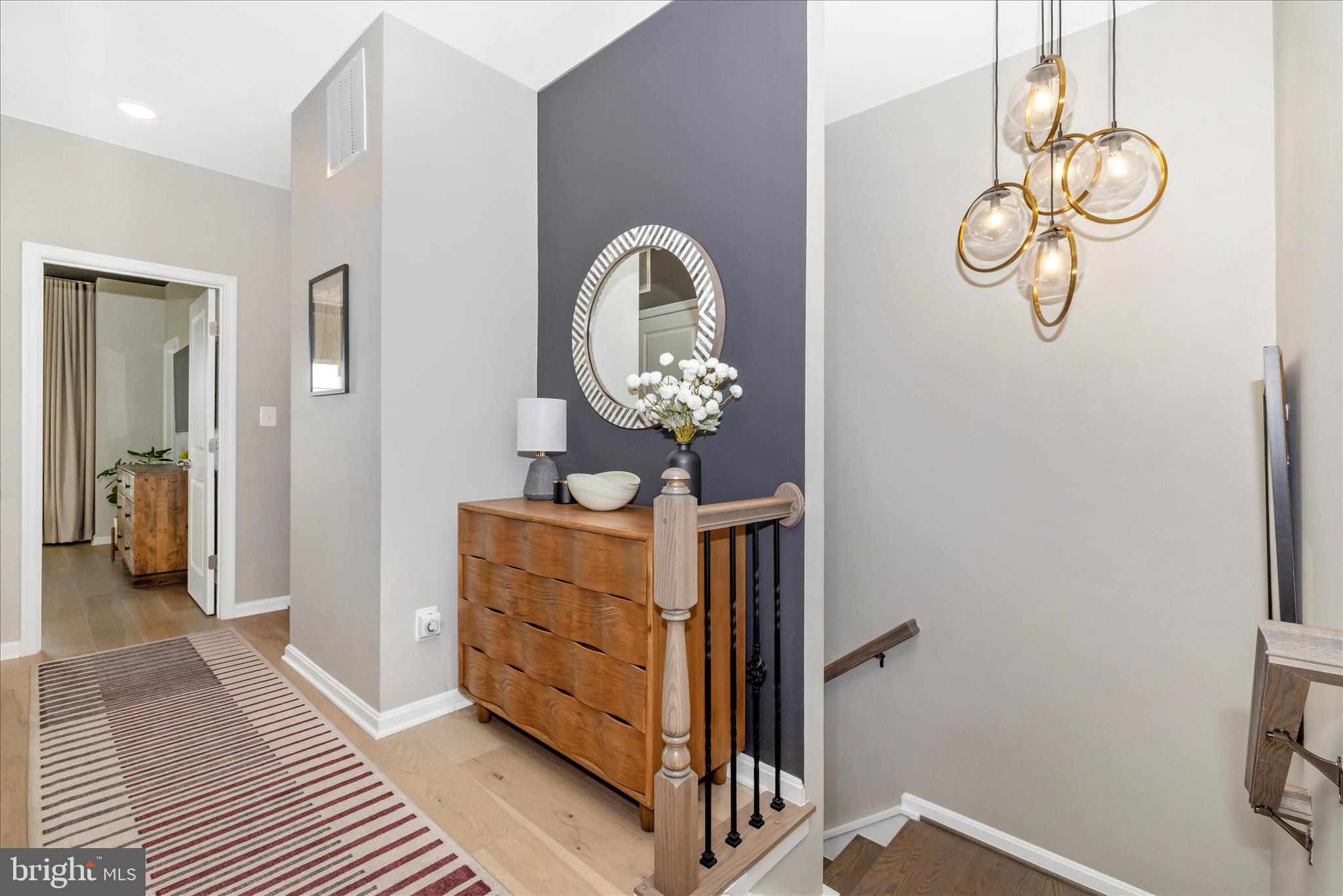 TOWNS AT MARKET COMMONS - Residential