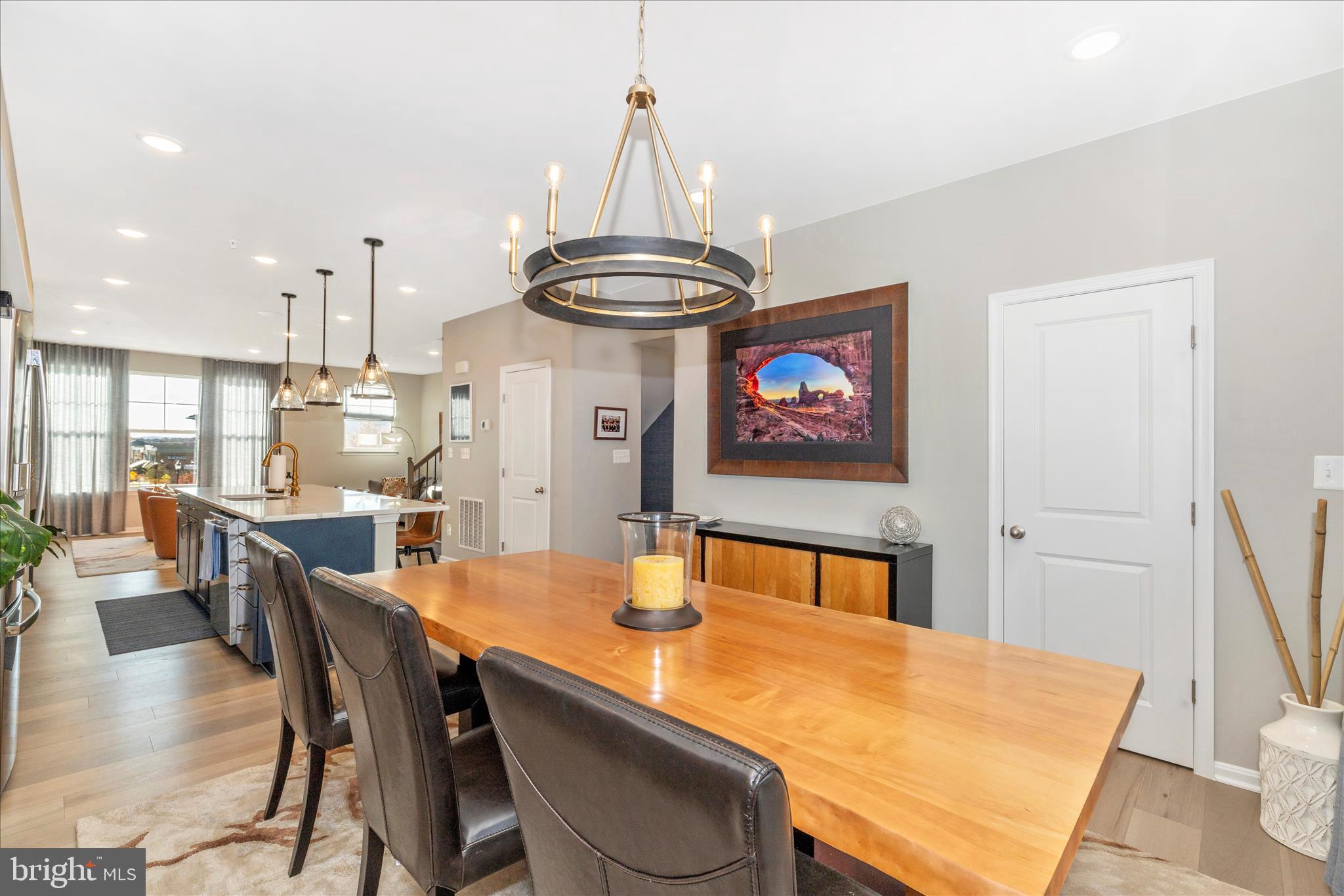 TOWNS AT MARKET COMMONS - Residential