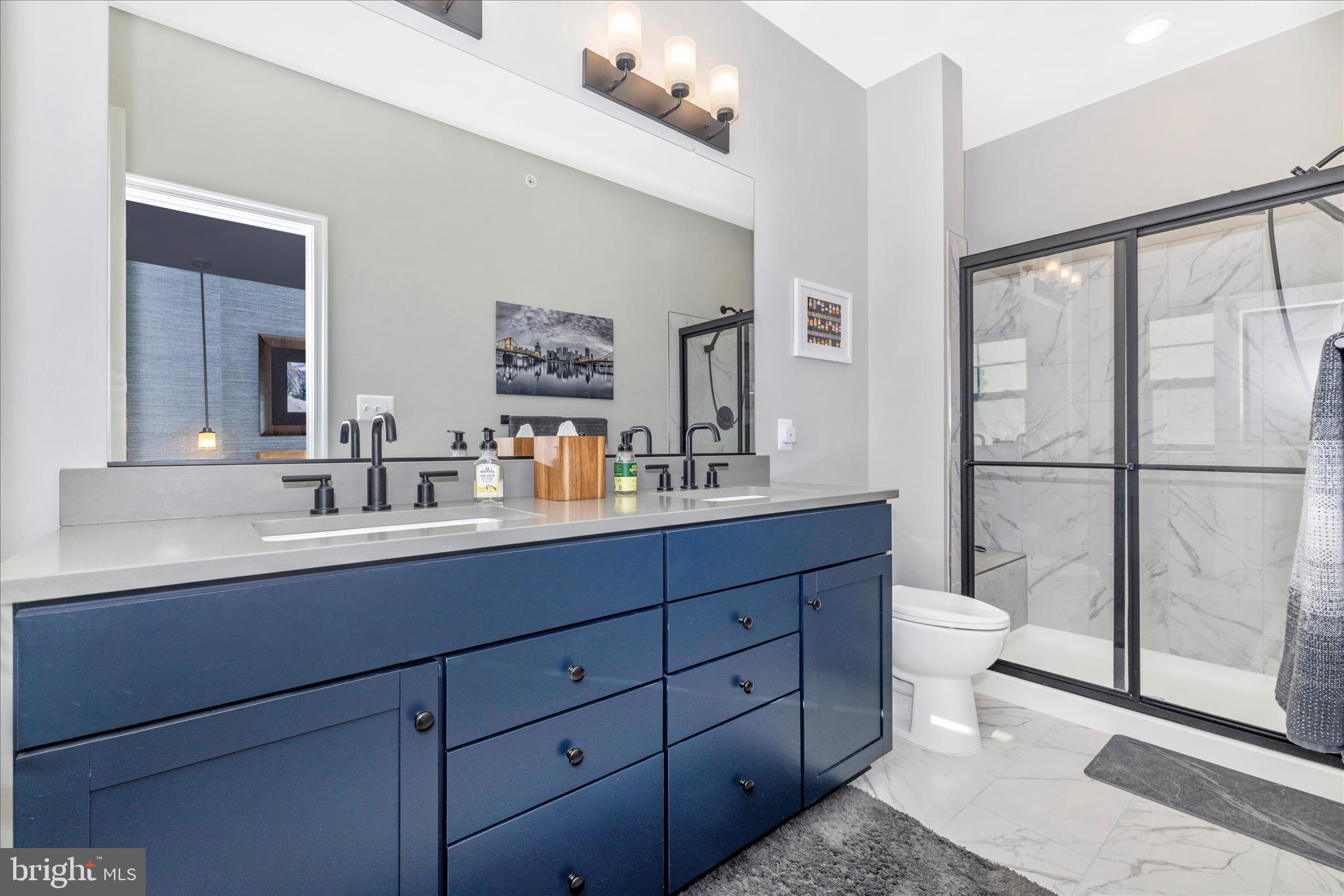 TOWNS AT MARKET COMMONS - Residential