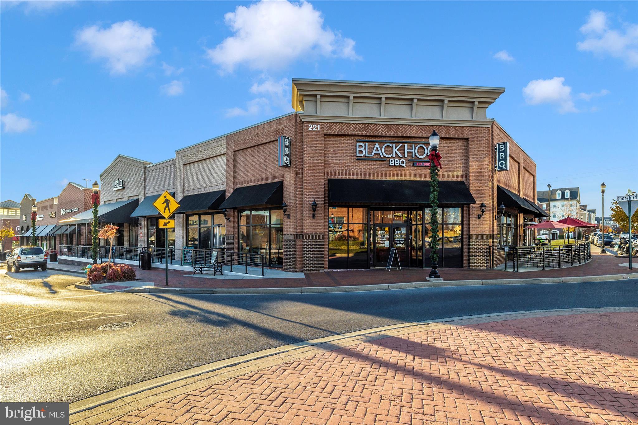 TOWNS AT MARKET COMMONS - Residential