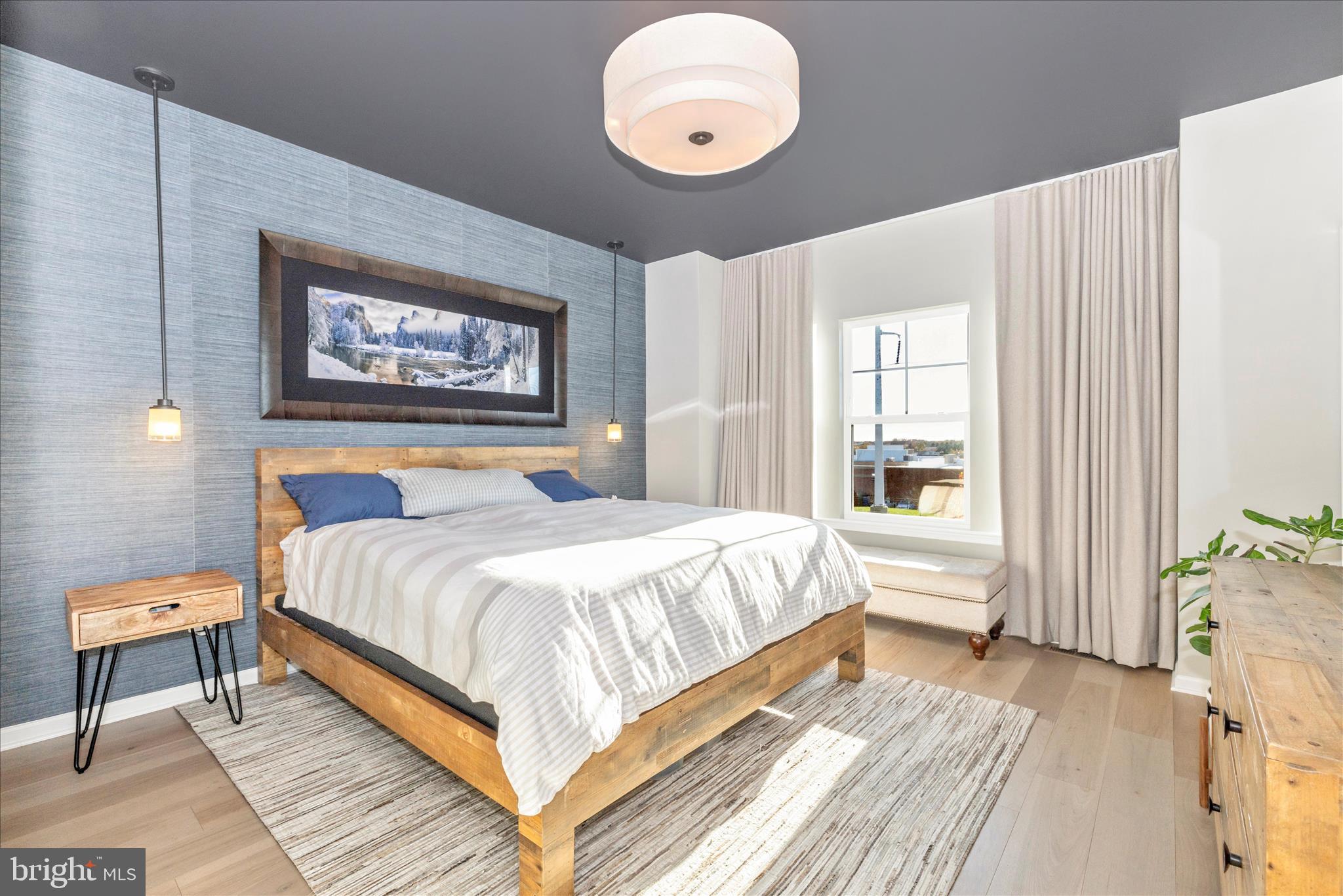 TOWNS AT MARKET COMMONS - Residential