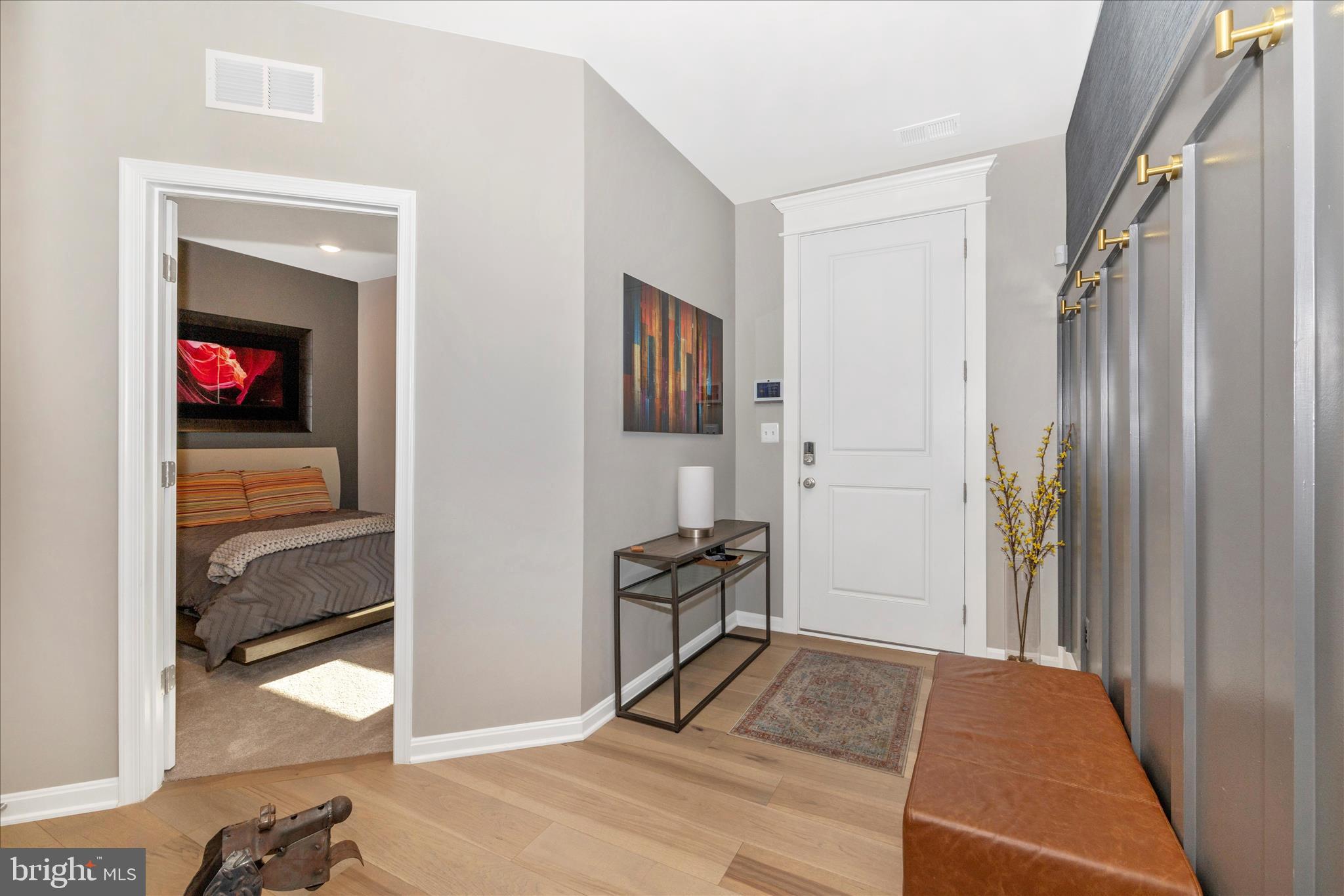 TOWNS AT MARKET COMMONS - Residential