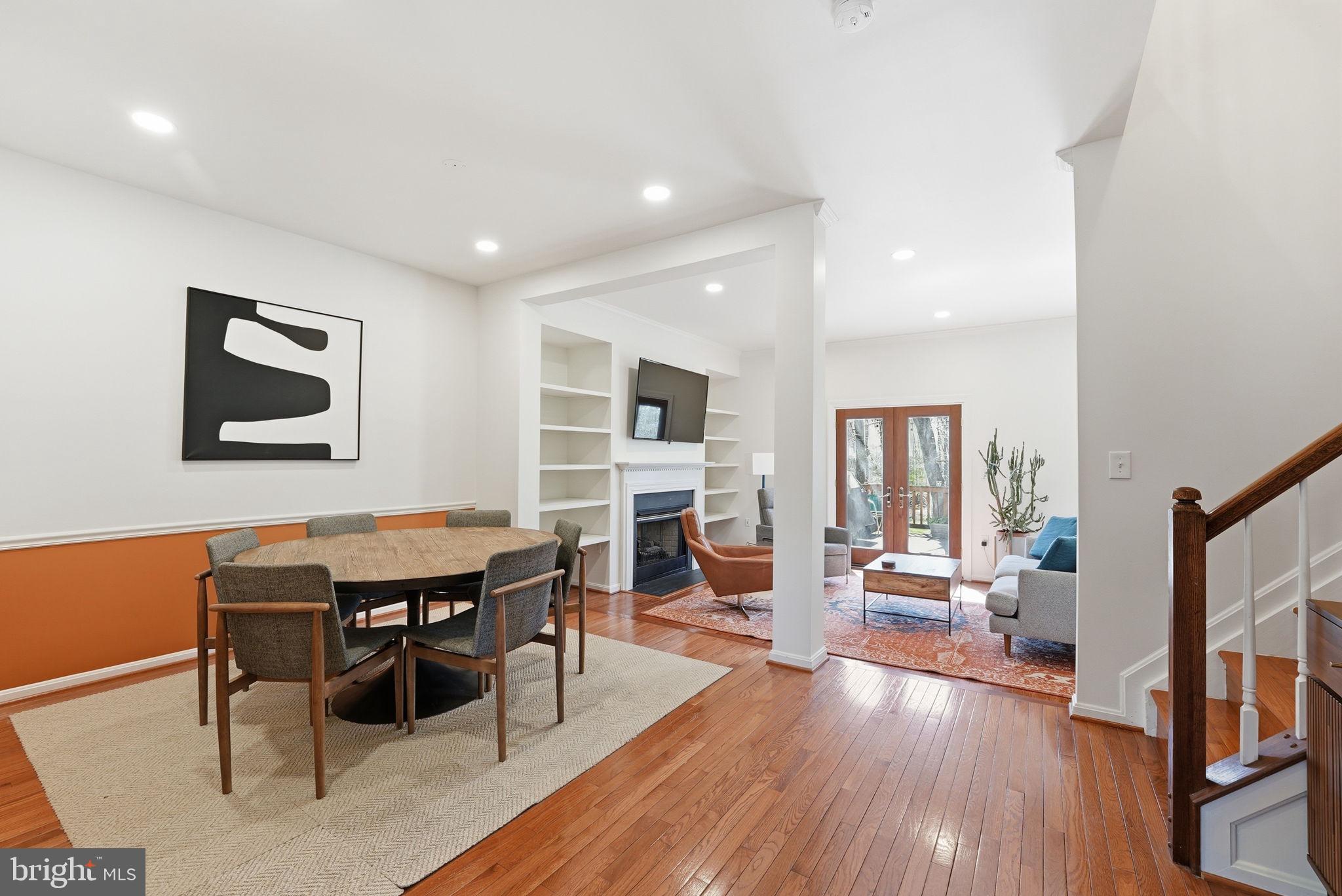 ROCKPOINTE - Residential