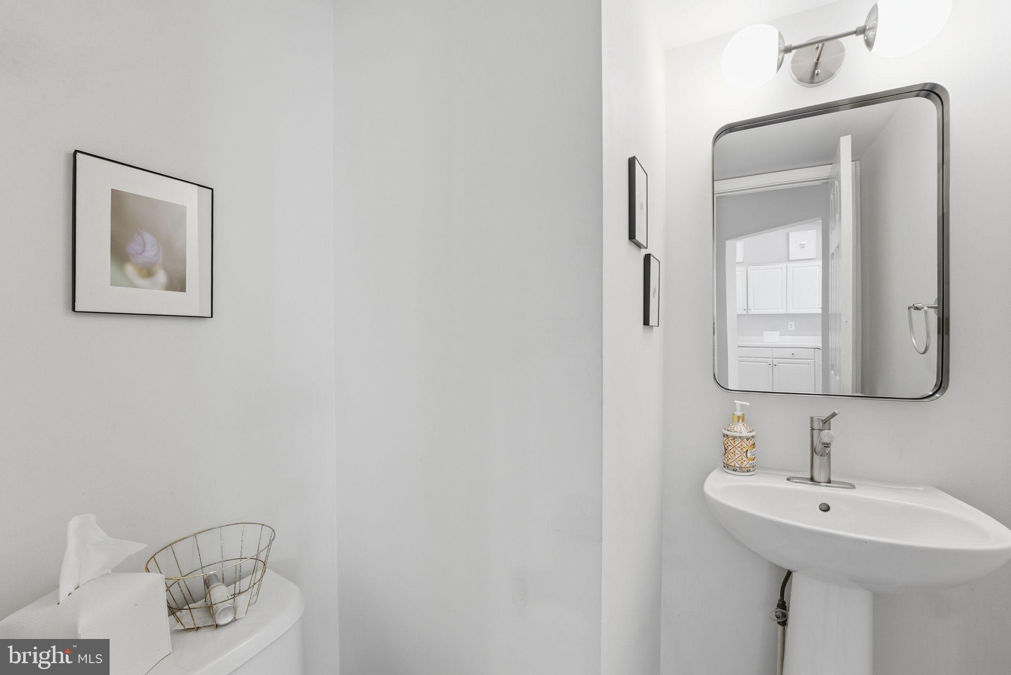 ROCKPOINTE - Residential