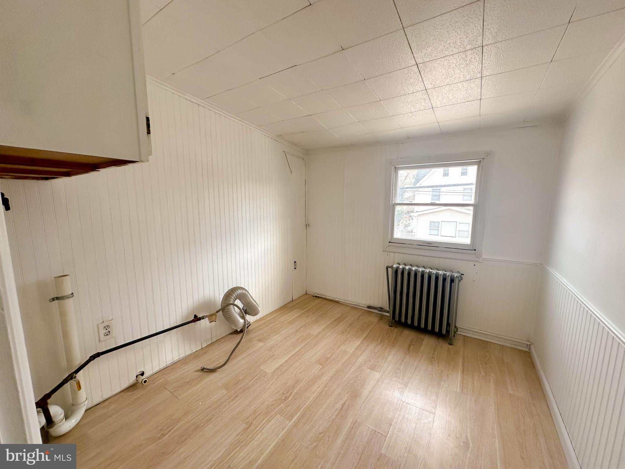 ELKINS PARK - Residential Lease