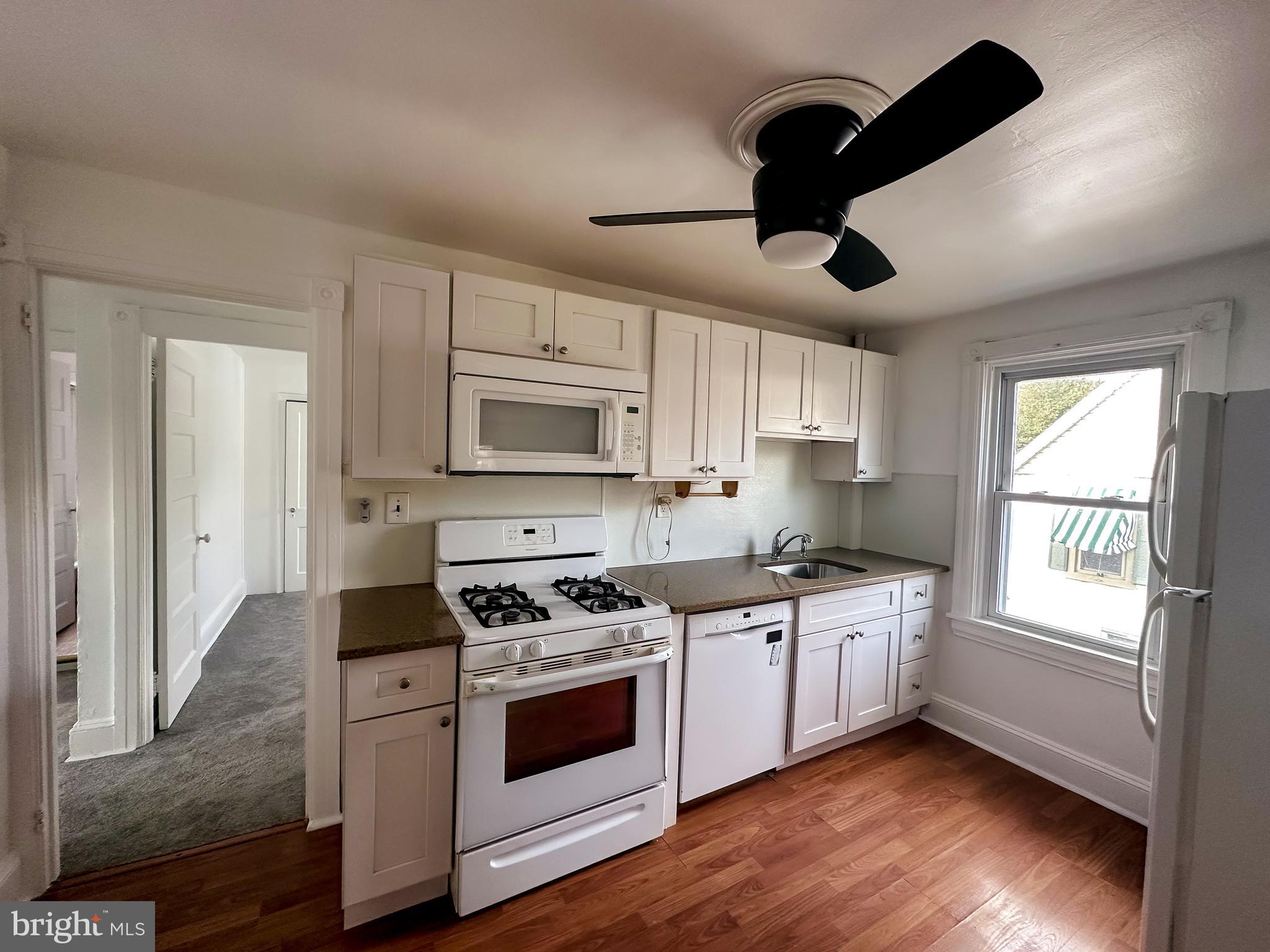 ELKINS PARK - Residential Lease