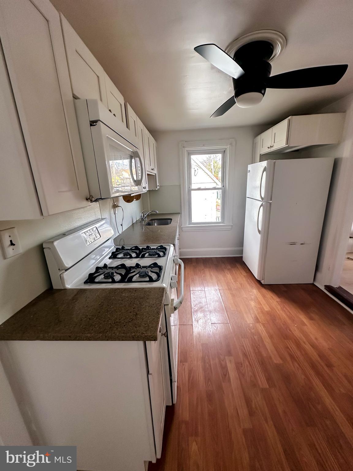 ELKINS PARK - Residential Lease