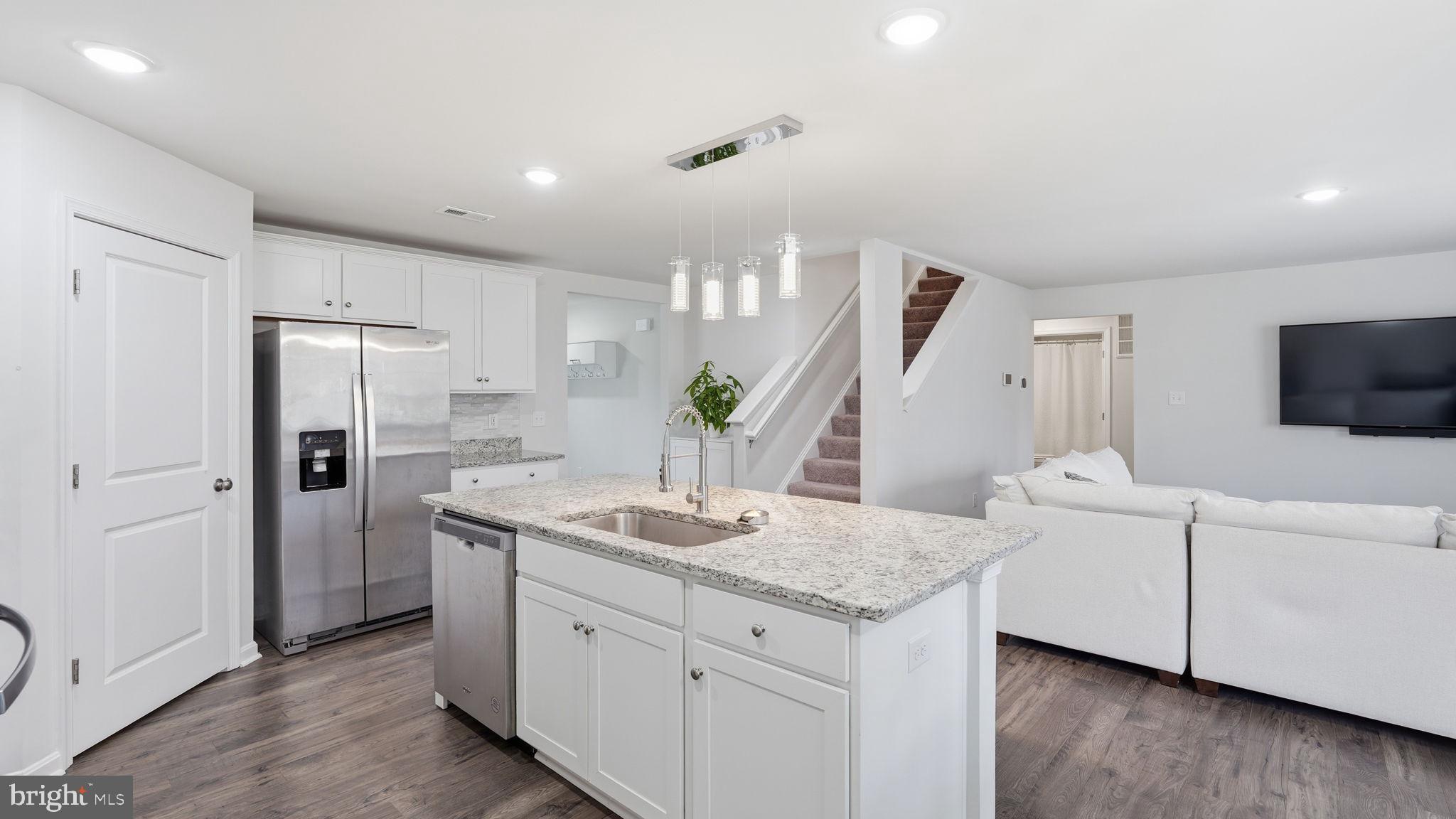 MAURY HEIGHTS - Residential