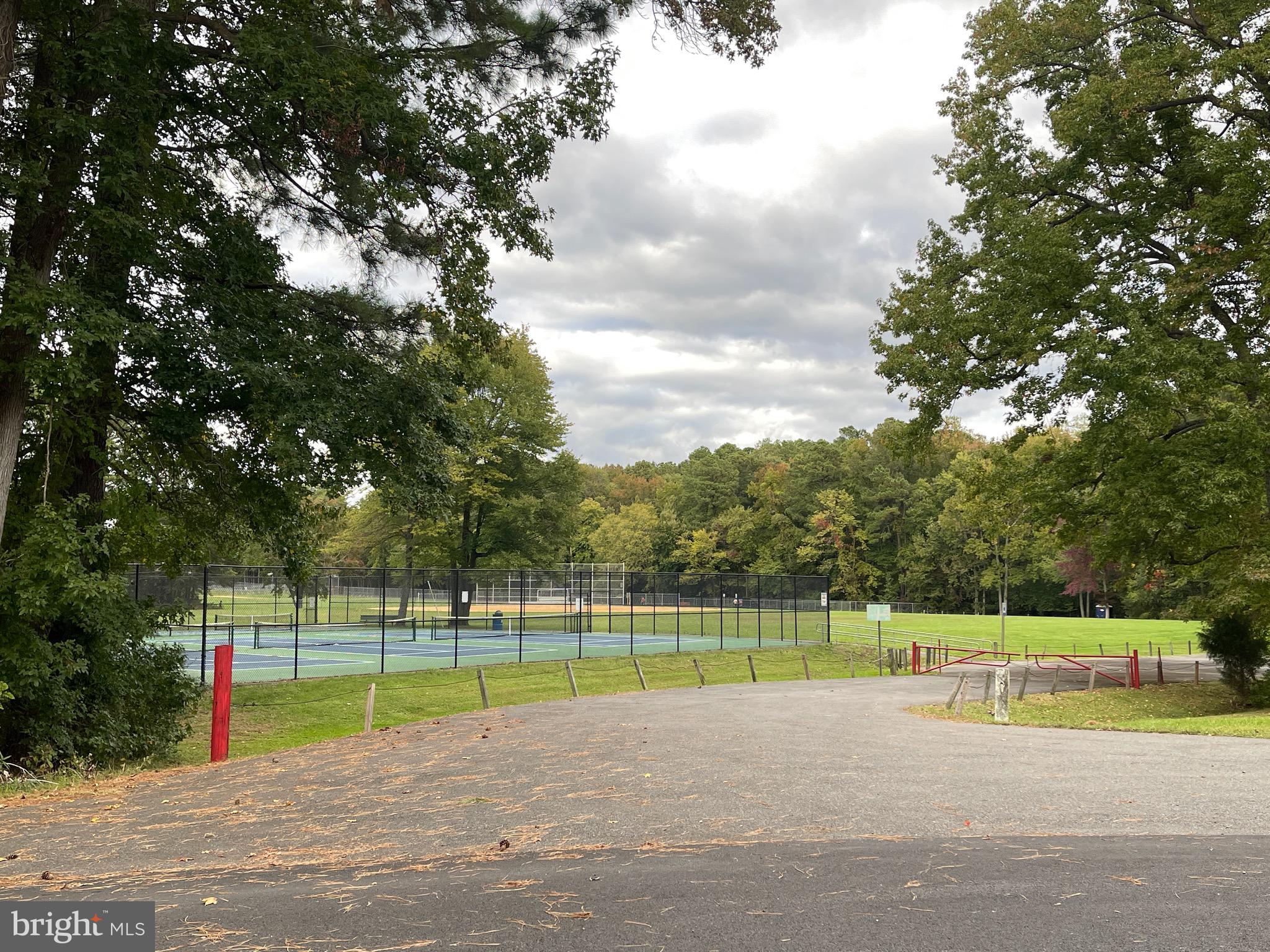 ESSEX SOUTH - Residential