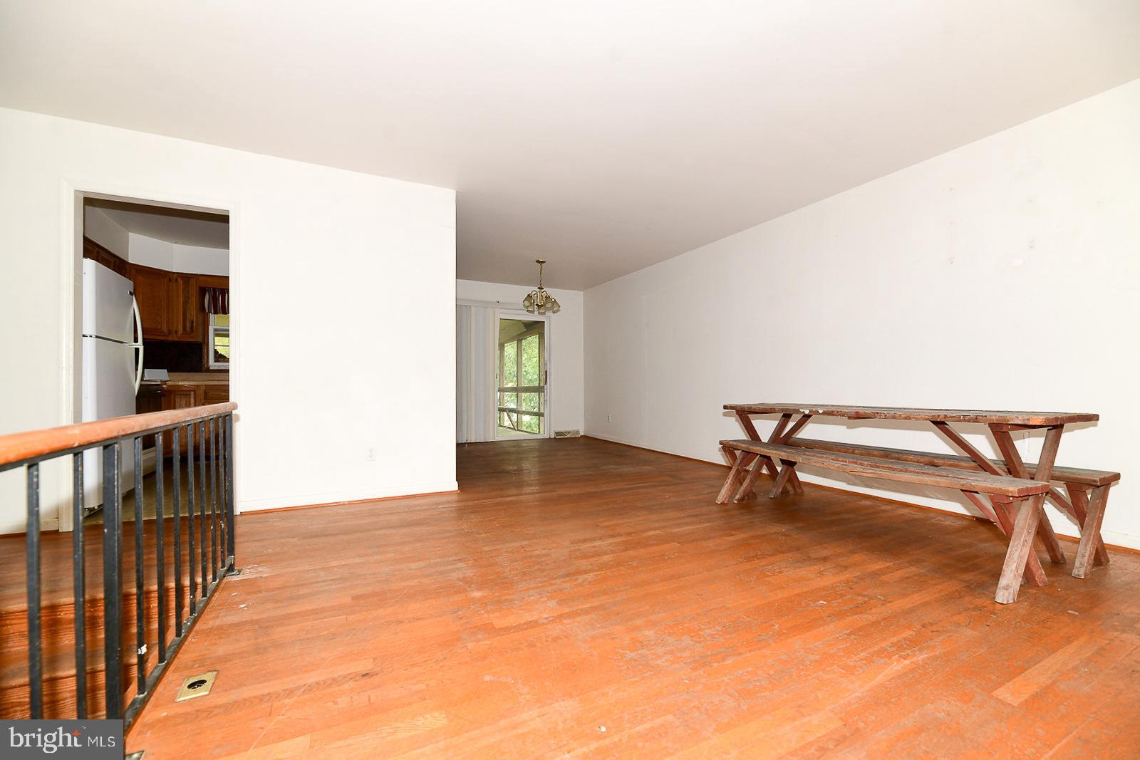 ESSEX SOUTH - Residential