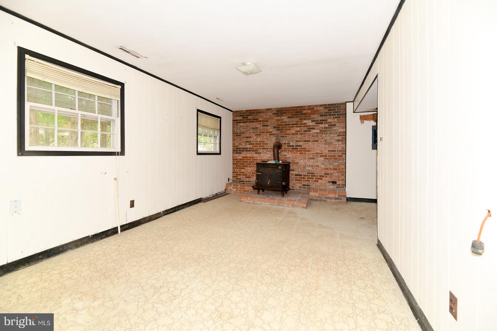 ESSEX SOUTH - Residential