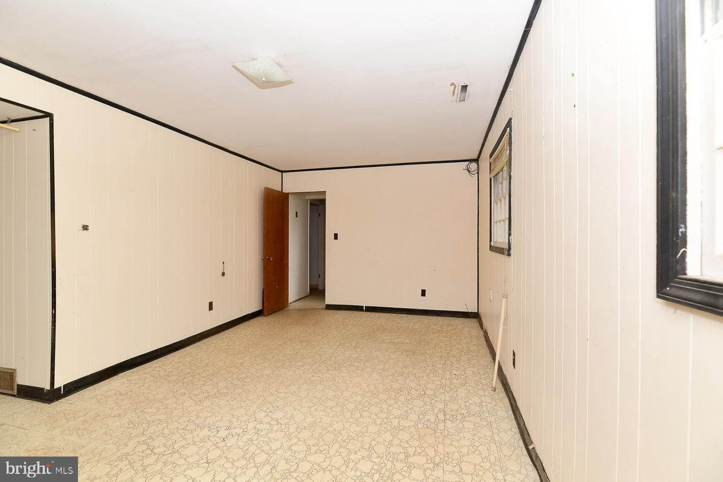 ESSEX SOUTH - Residential