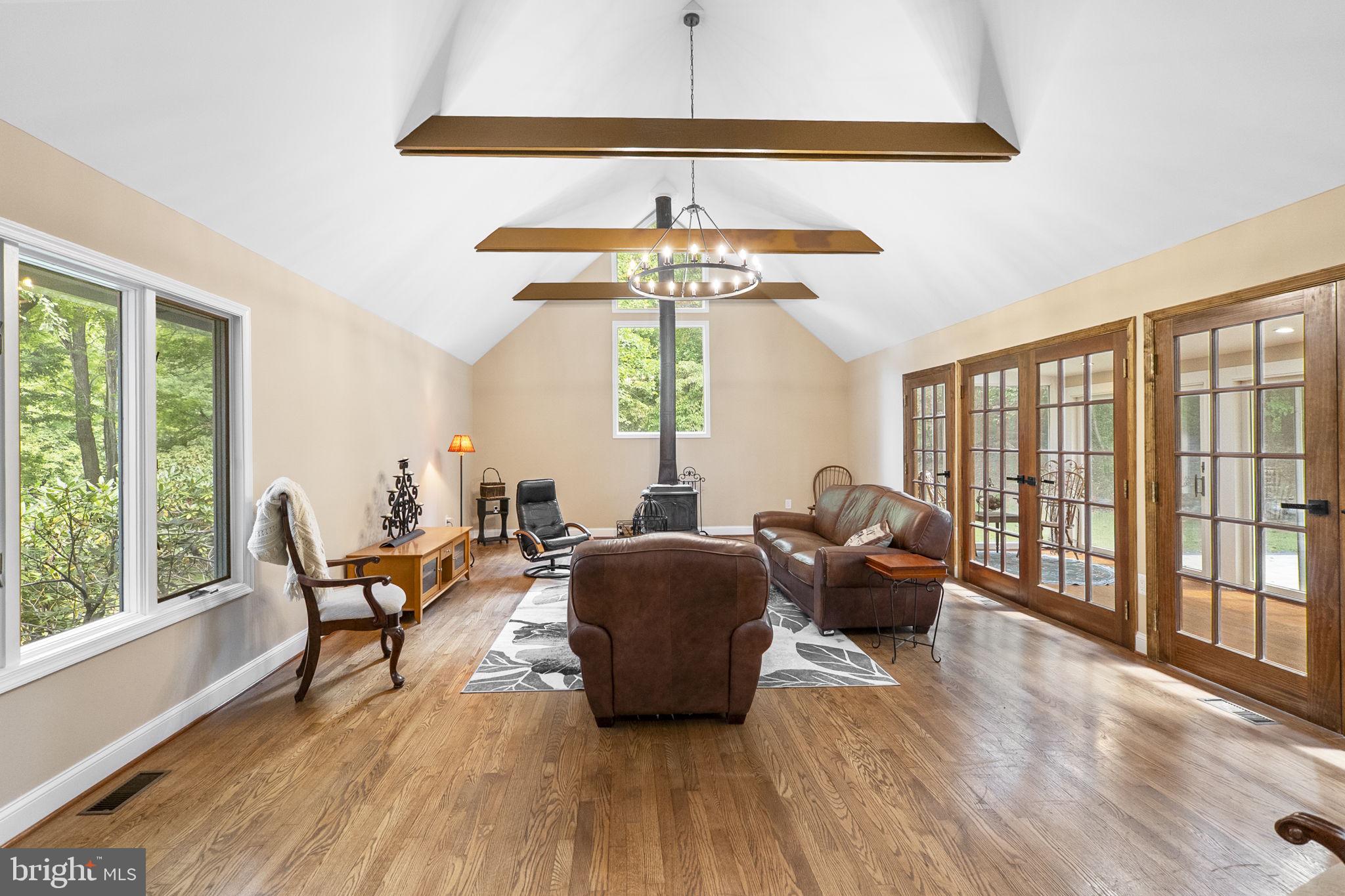 BARNESVILLE OUTSIDE - Residential