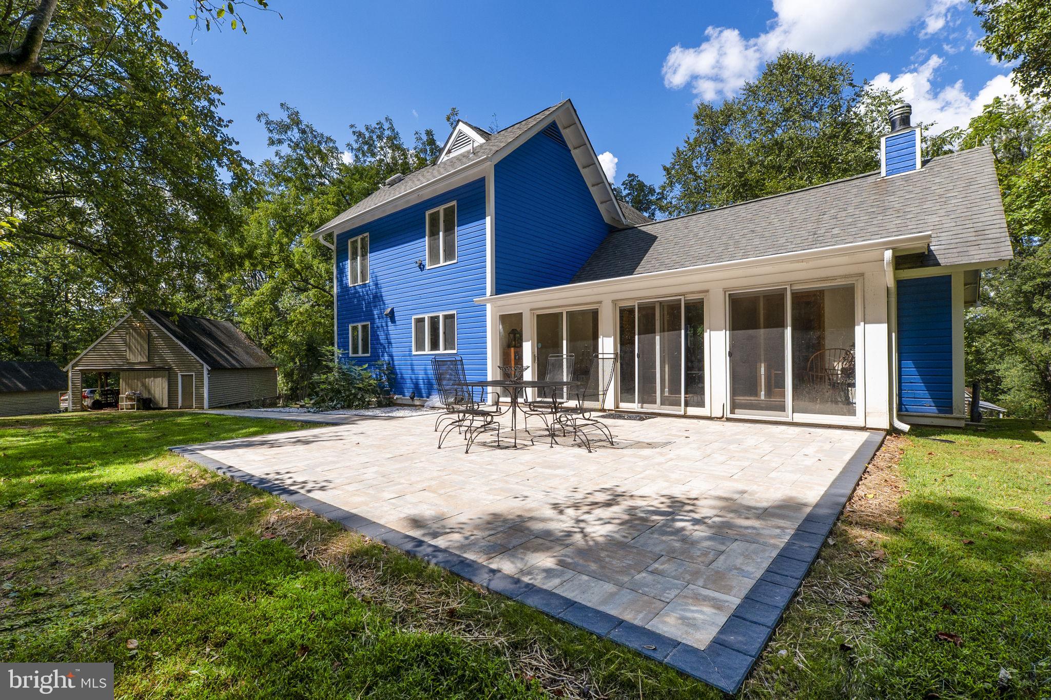 BARNESVILLE OUTSIDE - Residential