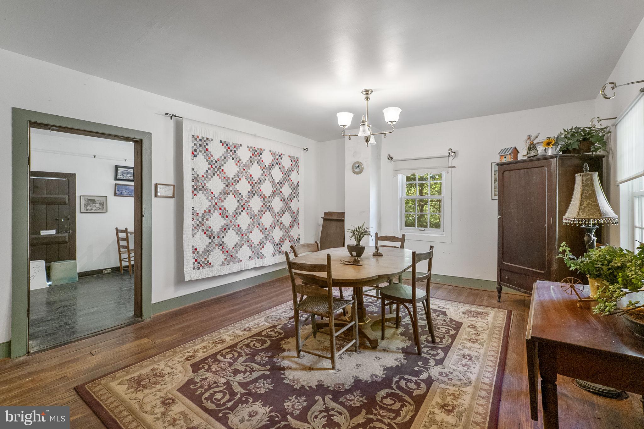 BARNESVILLE OUTSIDE - Residential