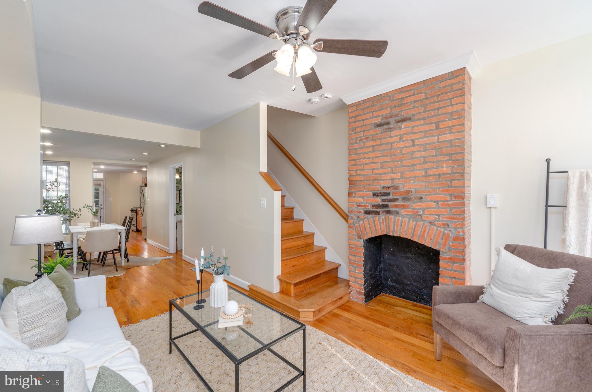 1926 LIGHT STREET