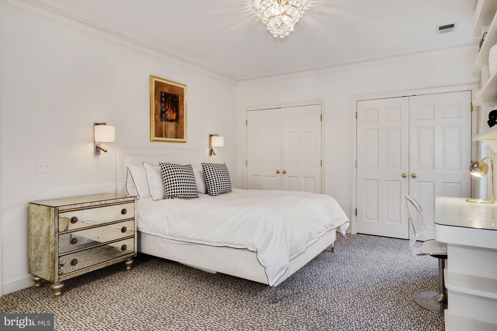 WESLEY HEIGHTS - Residential